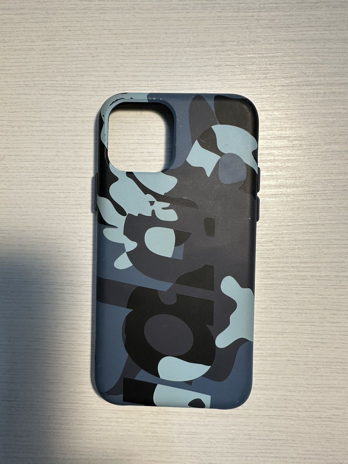 Iphone 11 Supreme Camo Case | Grailed