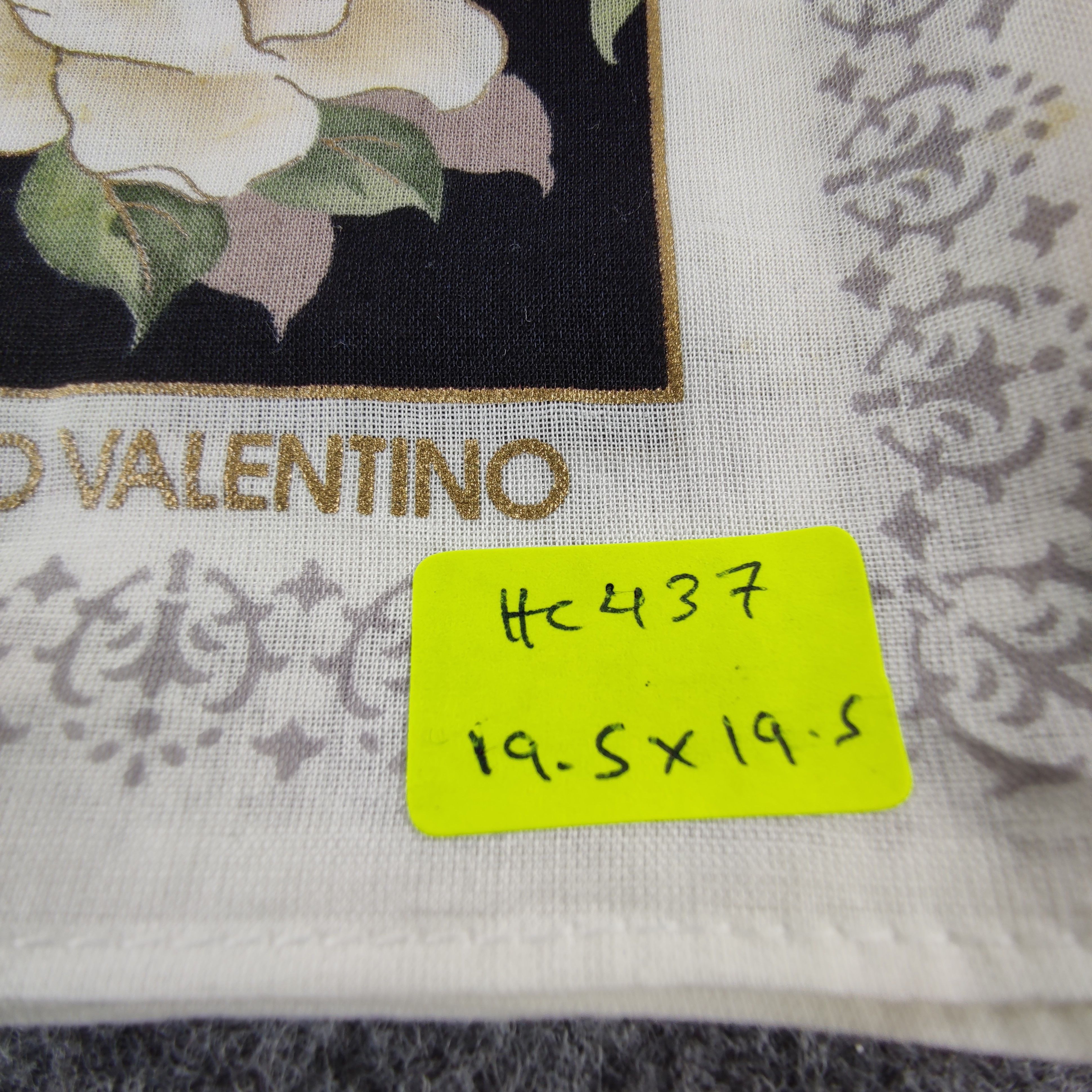 Mario Valentino Handkerchief/Neckerchief/Bandana