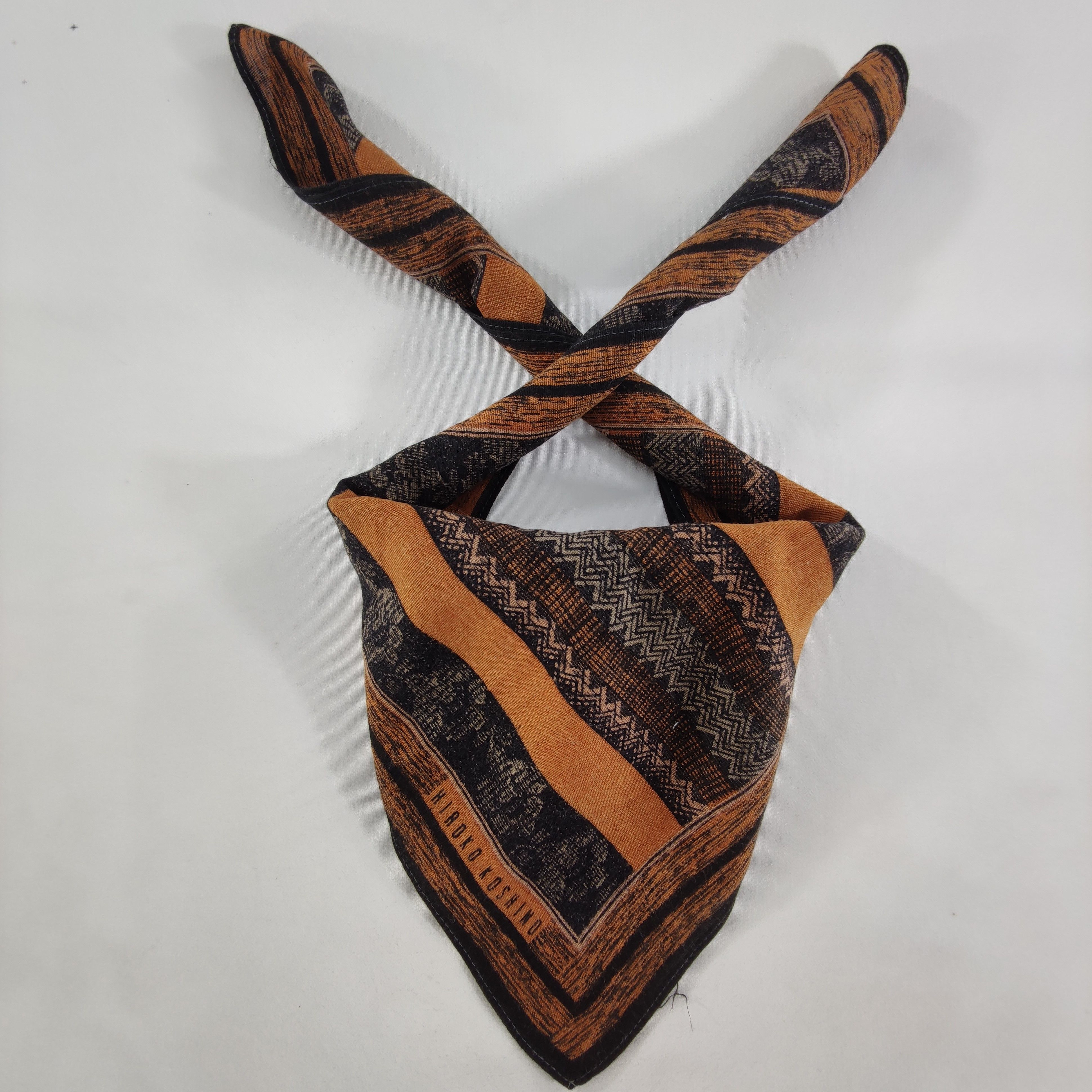 Hiroko Koshino Homme Hiroko Koshino Handkerchief/Neckerchief/Bandana Size ONE SIZE - 1 Thumbnail