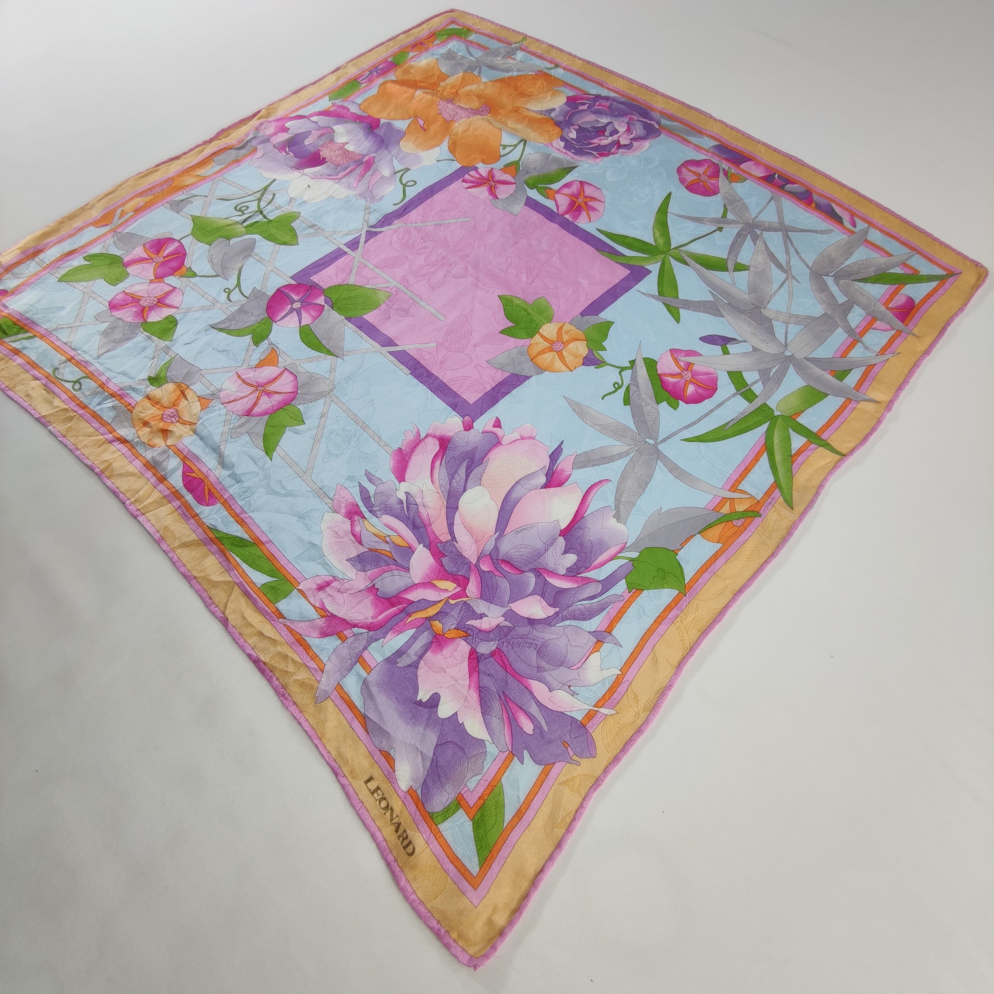 Leonard Paris Leonard Silk Scarf Size ONE SIZE - 4 Thumbnail