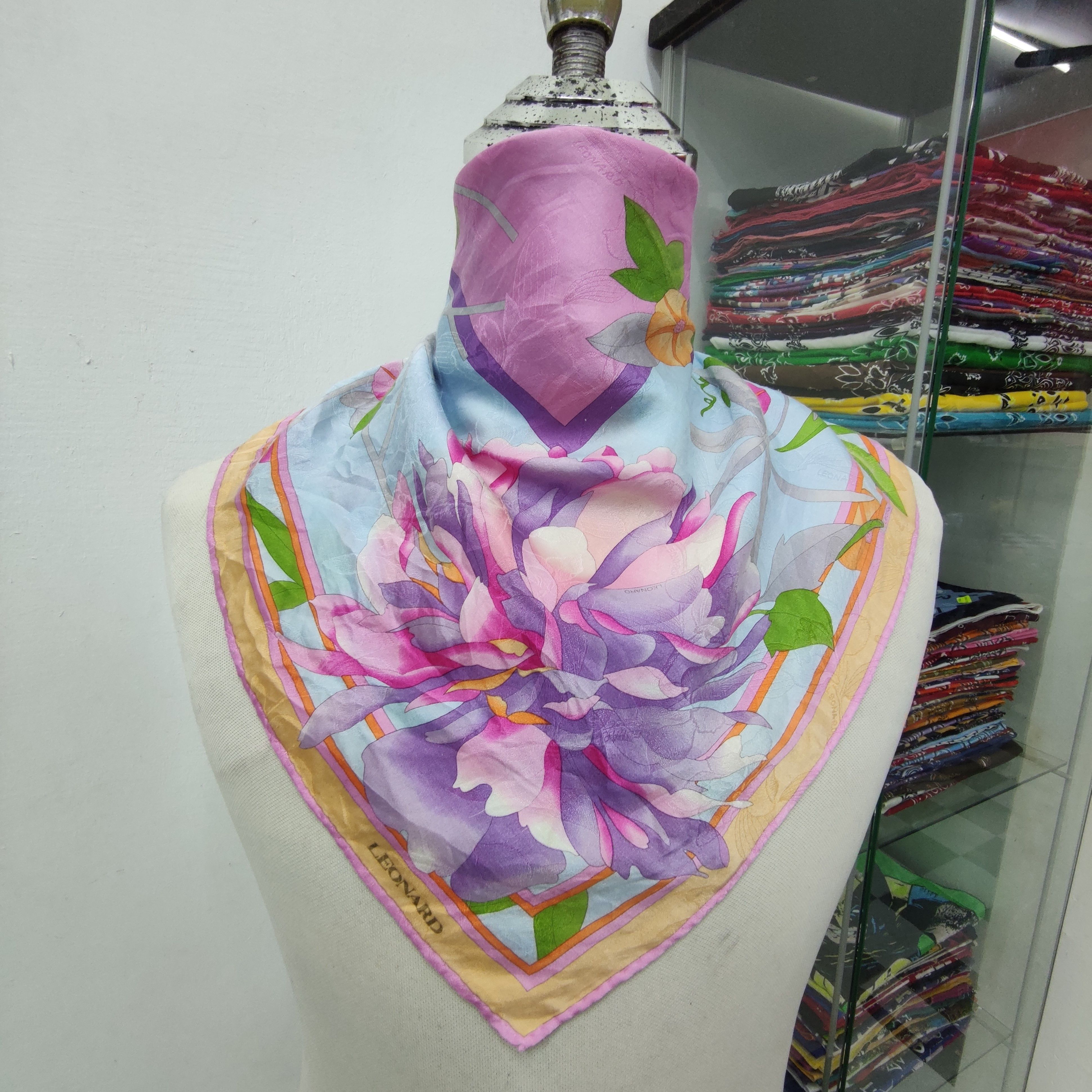 Leonard Paris Leonard Silk Scarf Size ONE SIZE - 1 Thumbnail