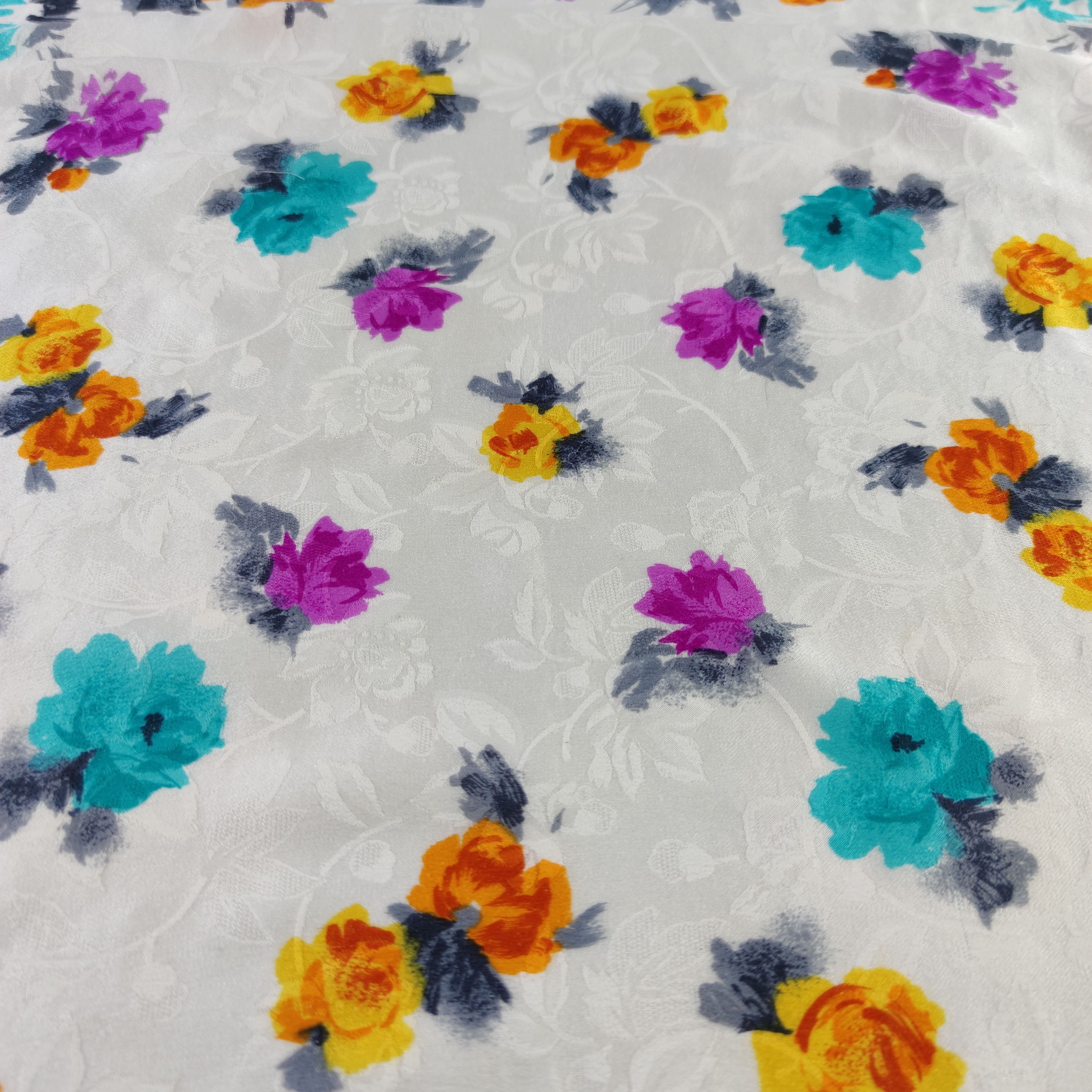 Charles Jourdan Charles Jourdan Silk Scarf Size ONE SIZE - 4 Thumbnail
