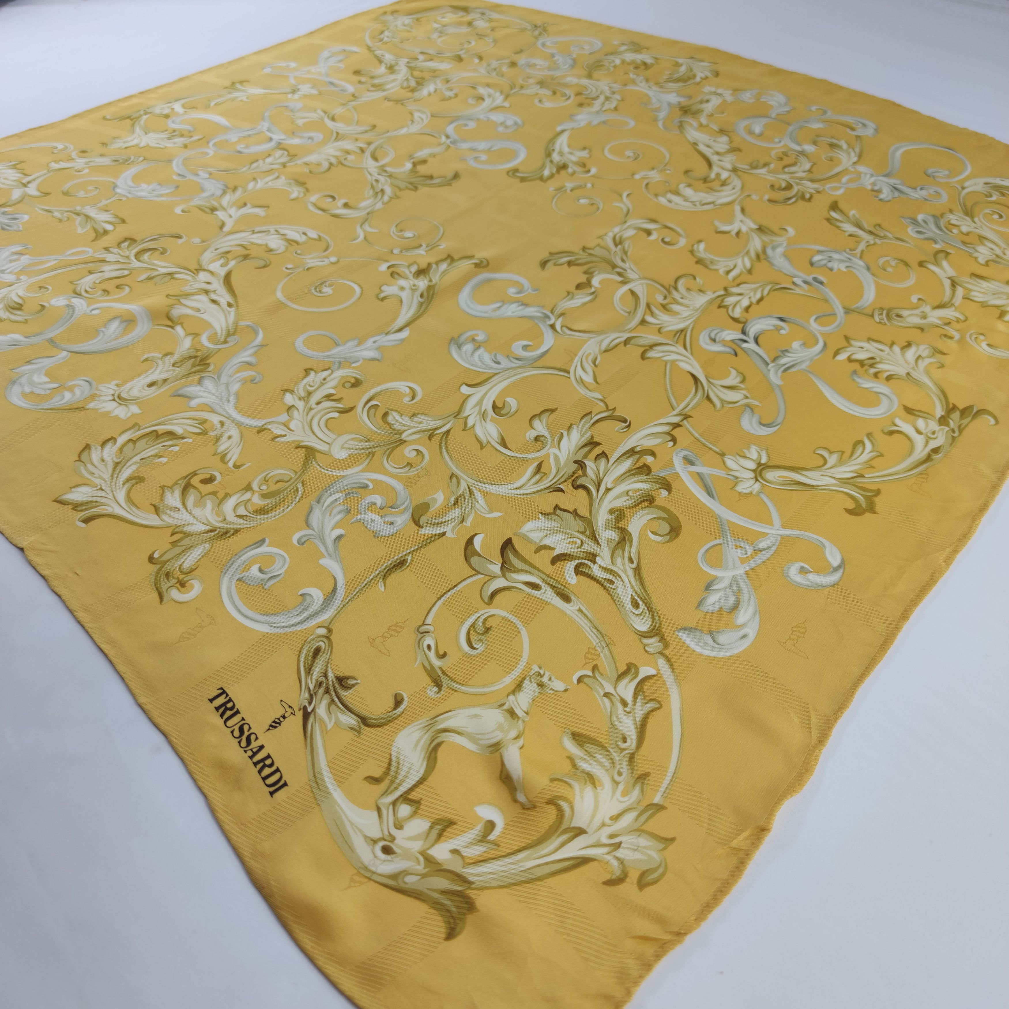 Trussardi Trussardi Silk Scarf Size ONE SIZE - 4 Thumbnail