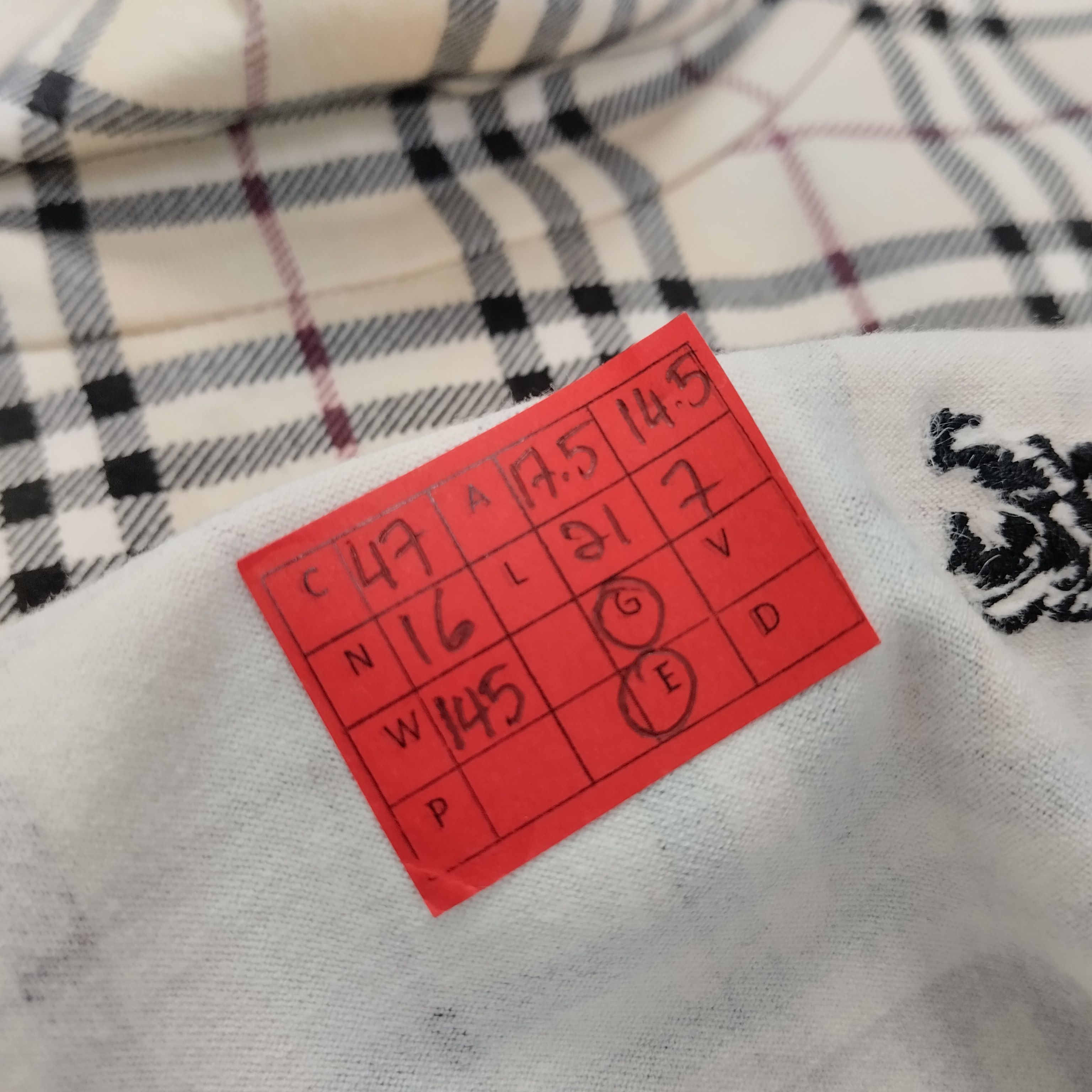 Burberry × Vintage Burberry London Nova Check Vintage TShirt Size S / US 4 / IT 40 - 5 Thumbnail