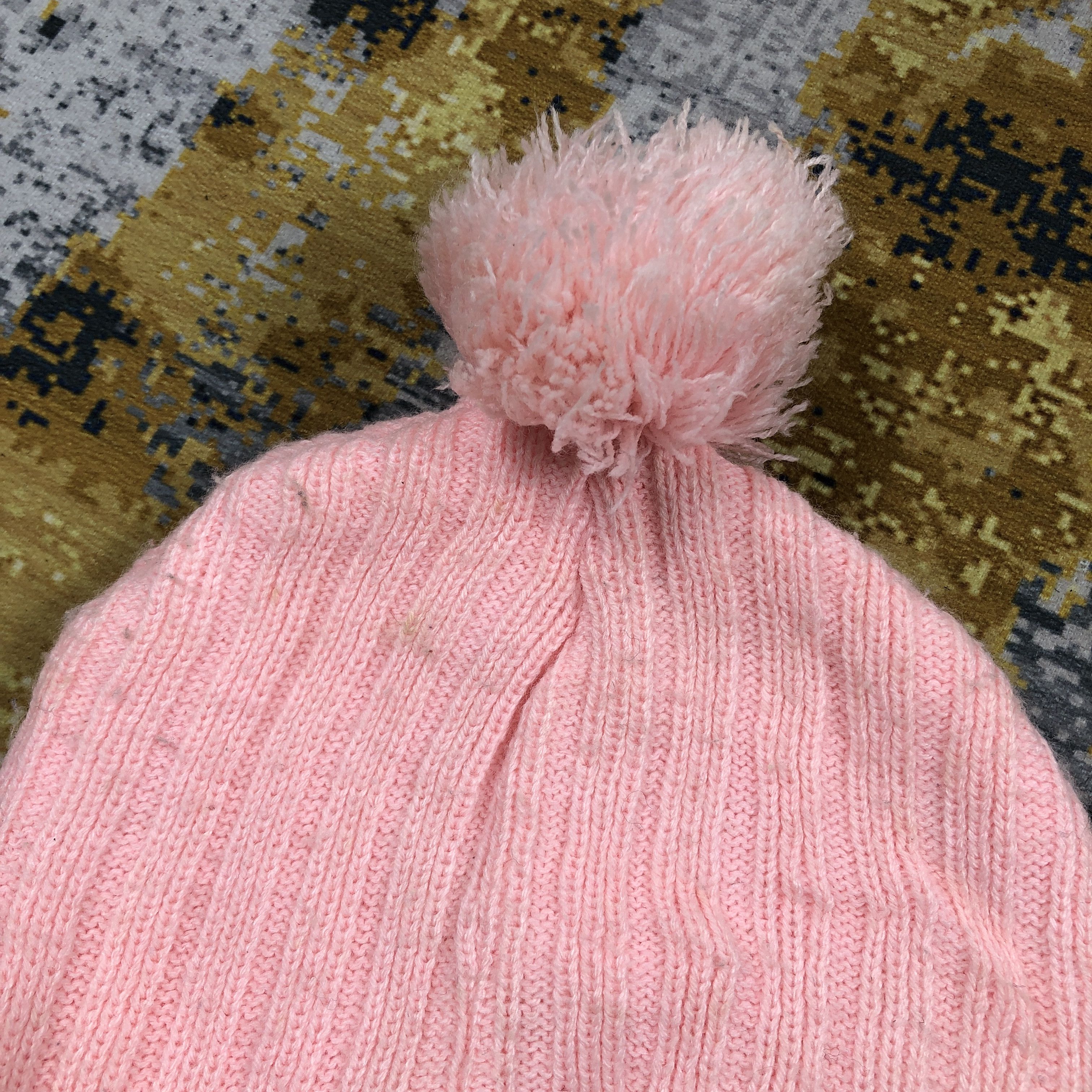 Anime × Japanese Brand × Vintage Vintage Hello Kitty 2004 Bobble Beanie Hat B2160 Size ONE SIZE - 7 Thumbnail