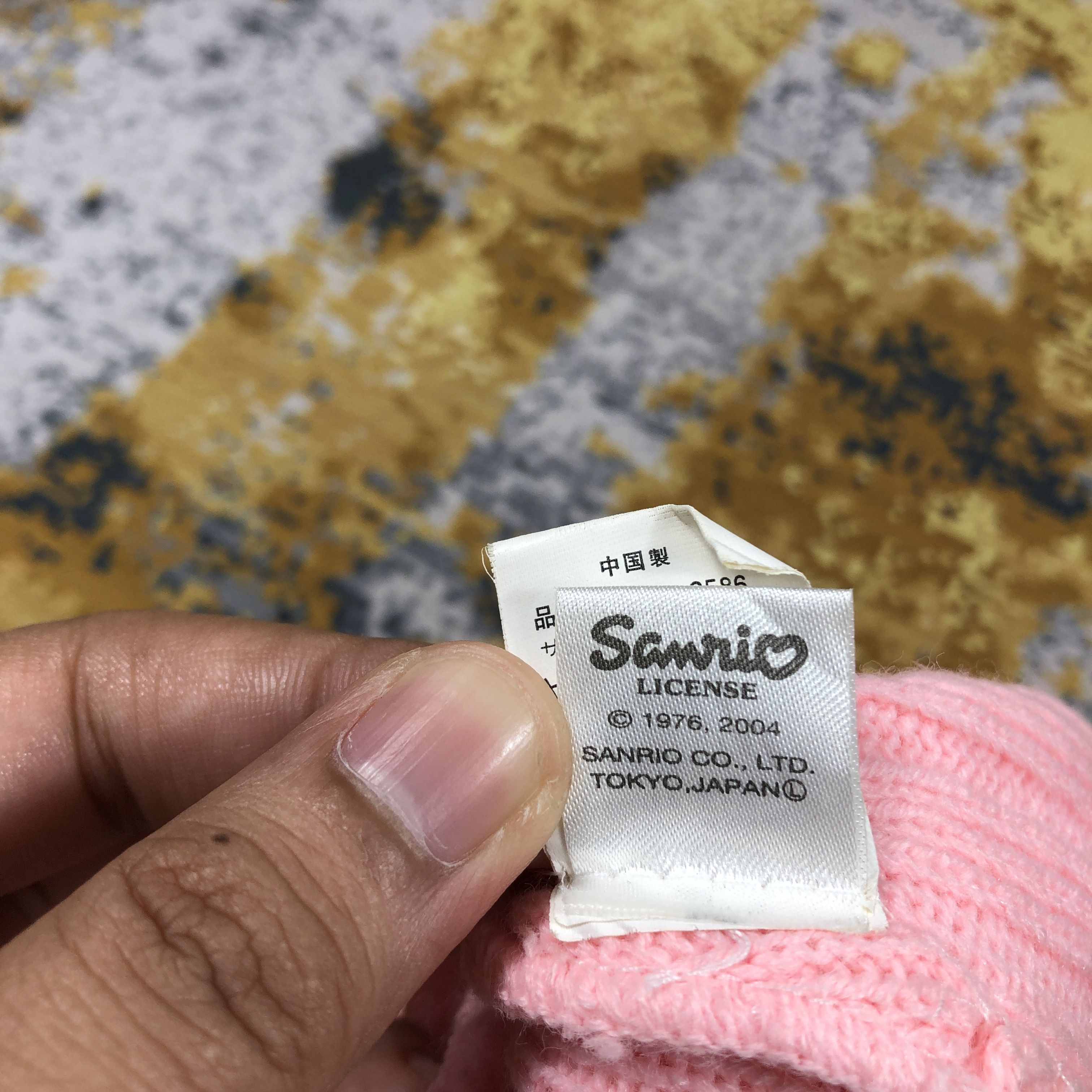 Anime × Japanese Brand × Vintage Vintage Hello Kitty 2004 Bobble Beanie Hat B2160 Size ONE SIZE - 8 Thumbnail