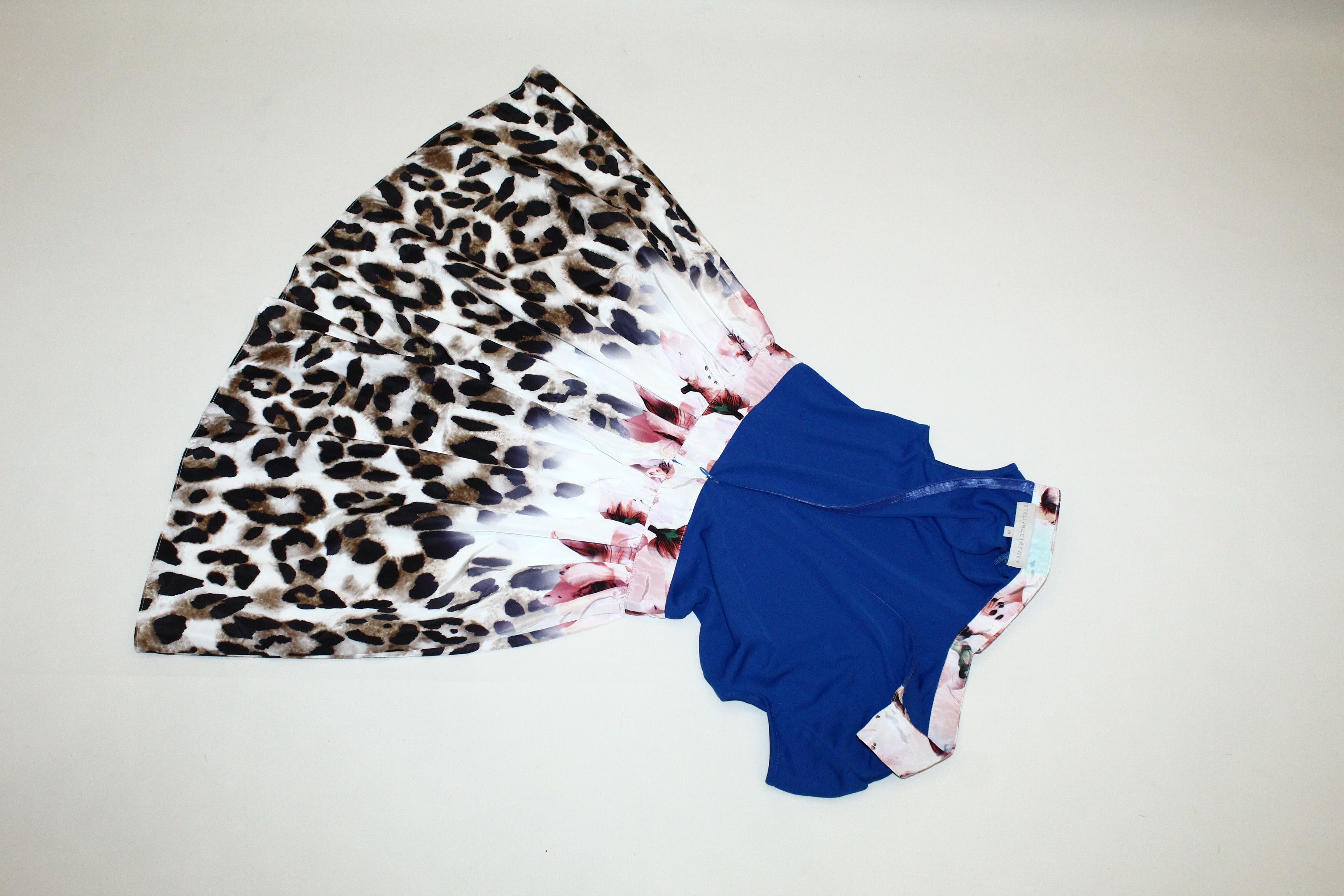 Stella McCartney Stella McCartney SS09 Satin Mixed Sport Mini Dress Size XS / US 0-2 / IT 36-38 - 8 Thumbnail