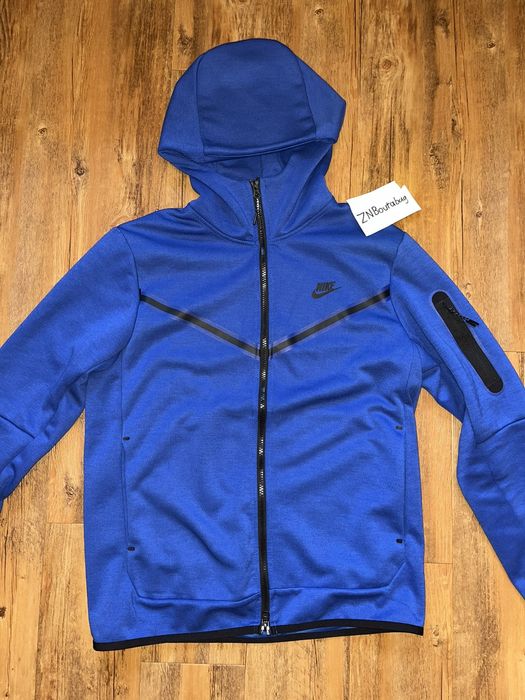royal blue nike fleece