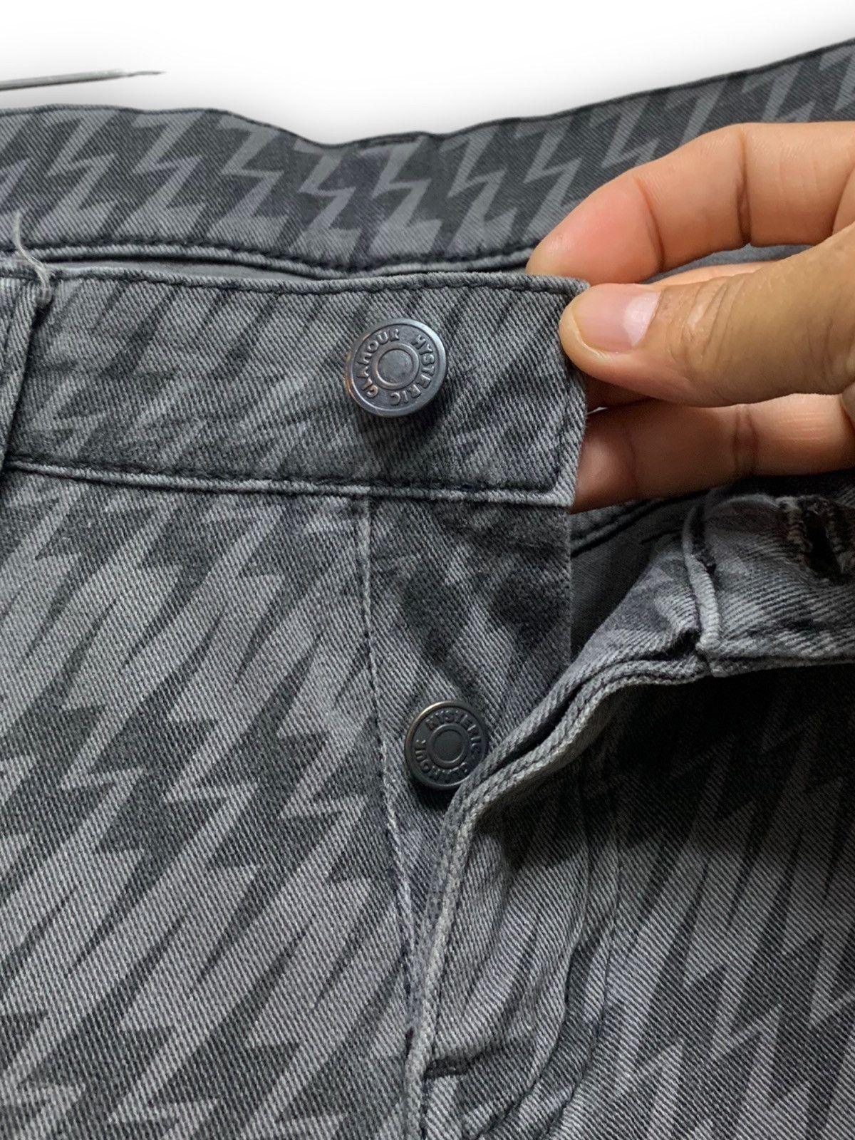 Designer × Hysteric Glamour × Japanese Brand HYSTERIC GLAMOUR ZIPPER AT LEG JAPANESE BRAND PANTS Size US 32 / EU 48 - 12 Thumbnail