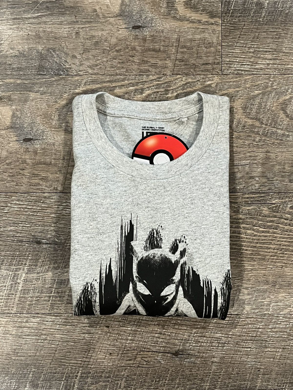 Pokemon × Uniqlo Rare Pokémon X Uniqlo Mewtwo Gray Tee Shirt Size Small Size US M / EU 48-50 / 2 - 6 Thumbnail