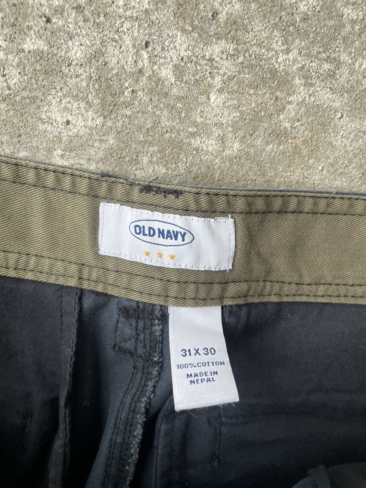 Old Navy × Vintage Vintage Y2K Old Navy Cargo Pants Size US 31 - 4 Thumbnail
