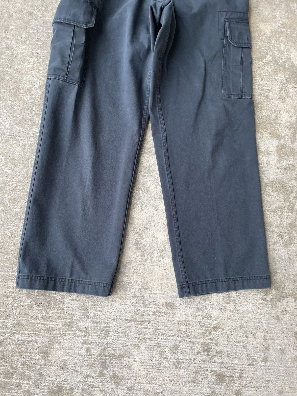 Old Navy × Vintage Vintage Y2K Old Navy Cargo Pants Size US 31 - 3 Thumbnail
