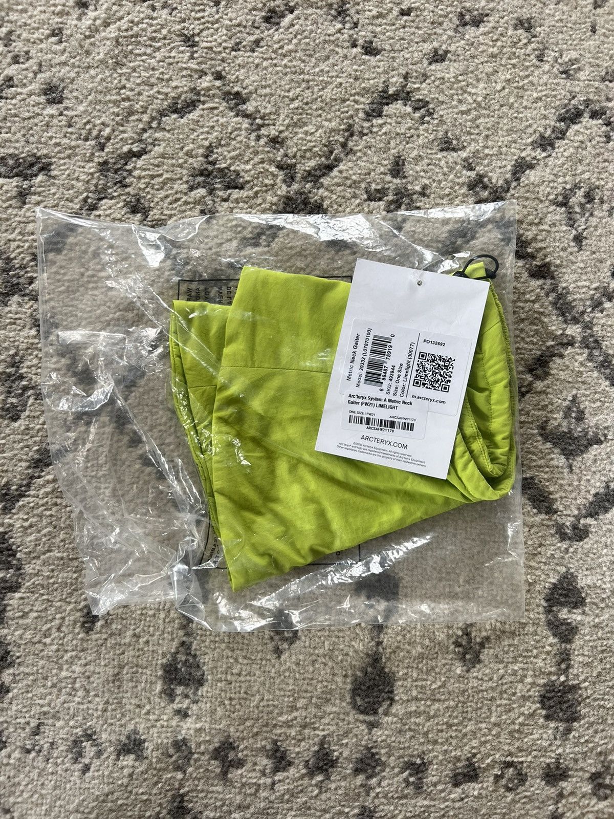 Arc'teryx Arc’teryx System_A Neck Gaiter Limelight Size ONE SIZE - 2 Thumbnail