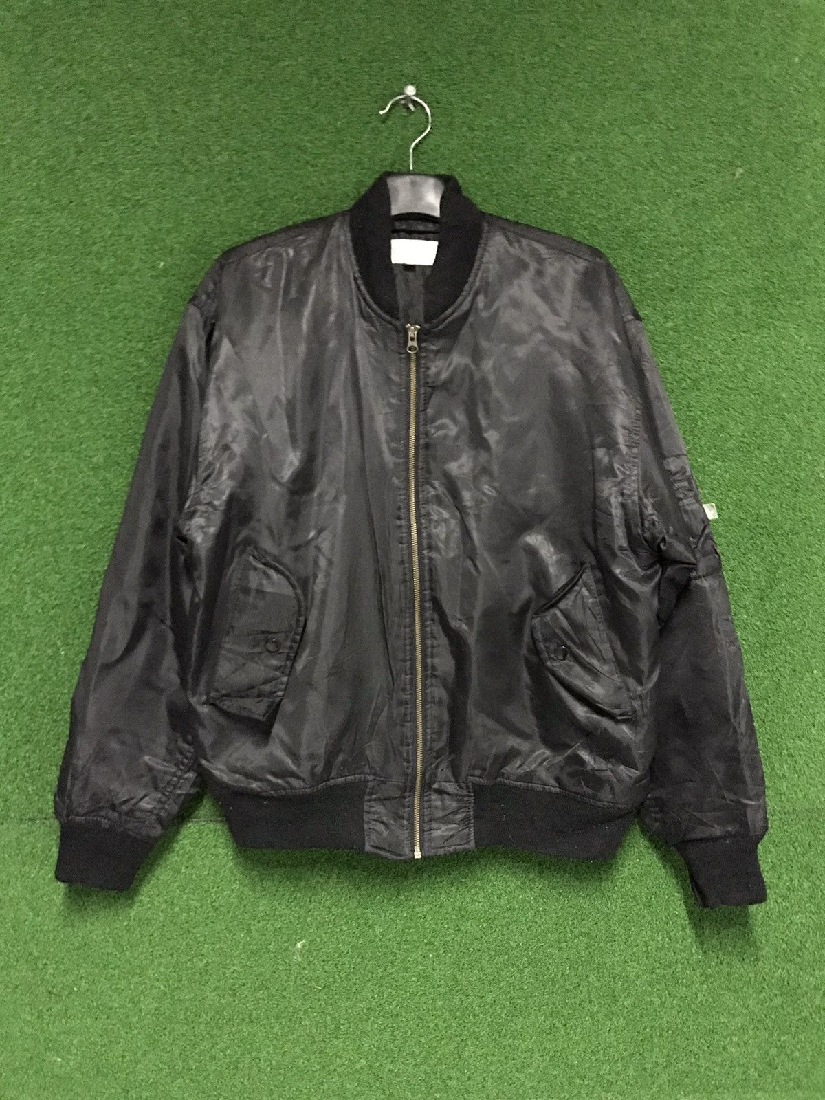 Vintage Vintage MA-1 Flight Bomber Jacket Black USA Size US L / EU 52-54 / 3 - 1 Thumbnail