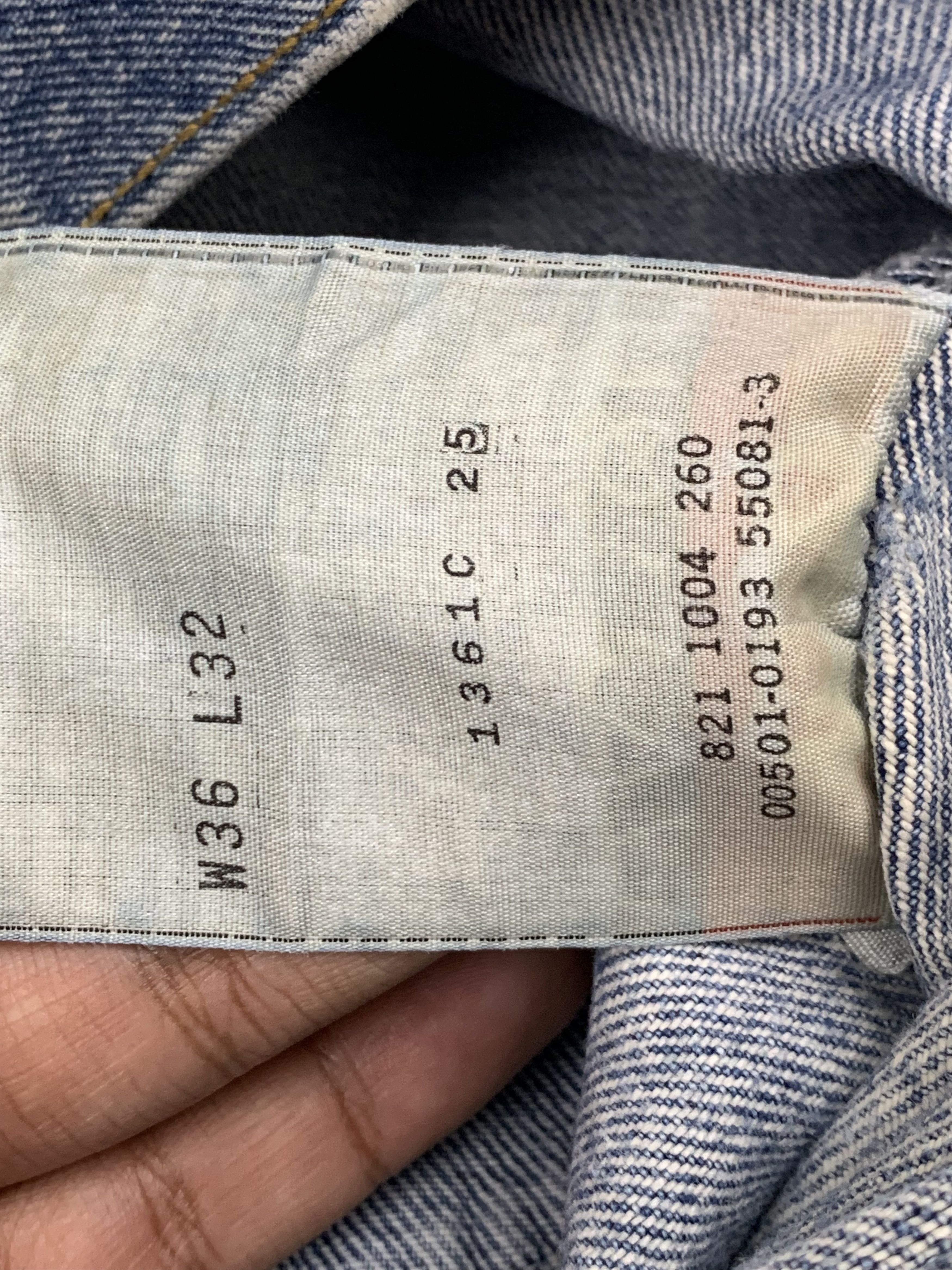 Levi's Vintage 90s Levis 501 Faded Blue Jeans DP1743 Size US 35 - 8 Thumbnail