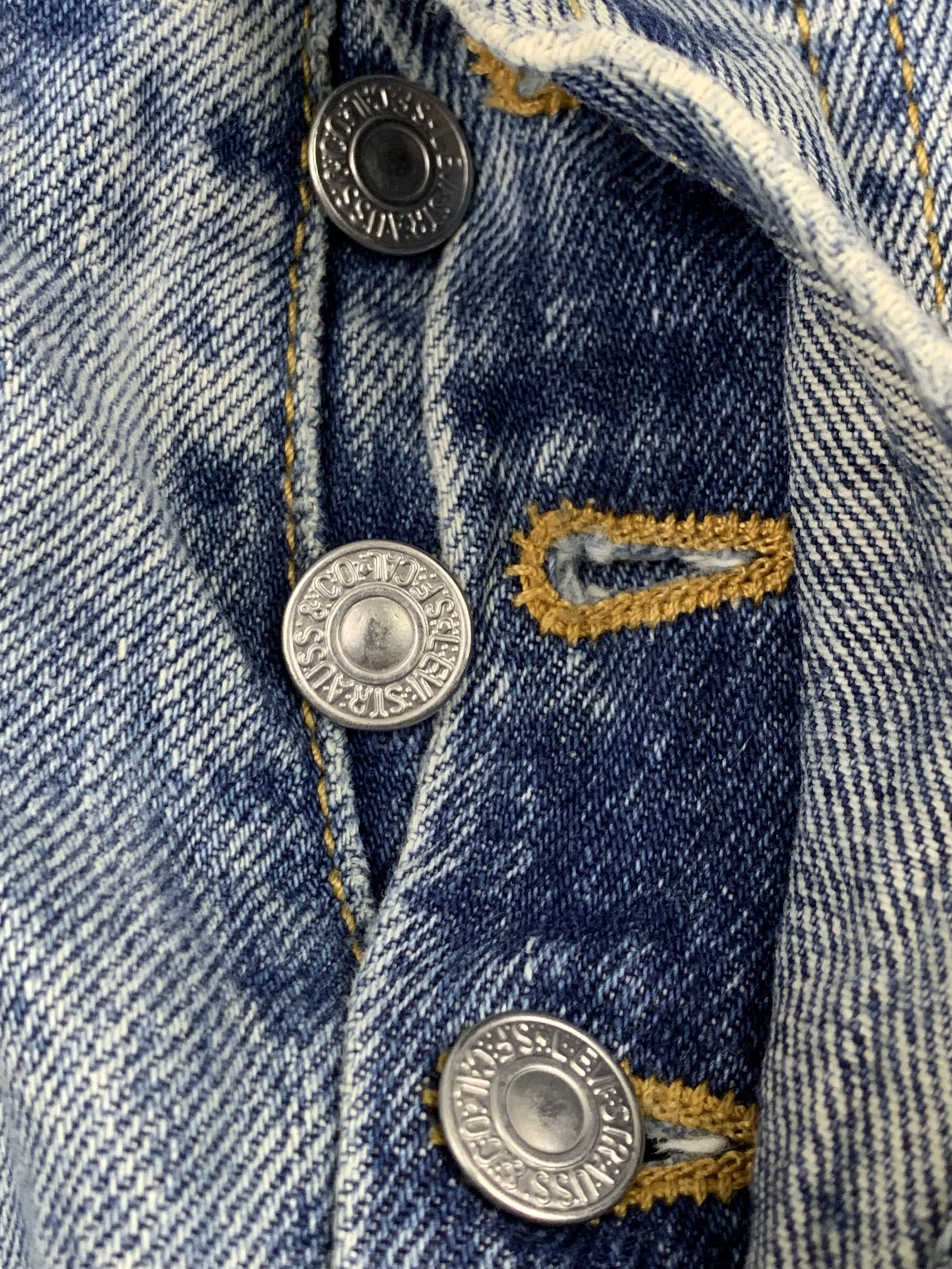Levi's Vintage 90s Levis 501 Faded Blue Jeans DP1743 Size US 35 - 12 Thumbnail