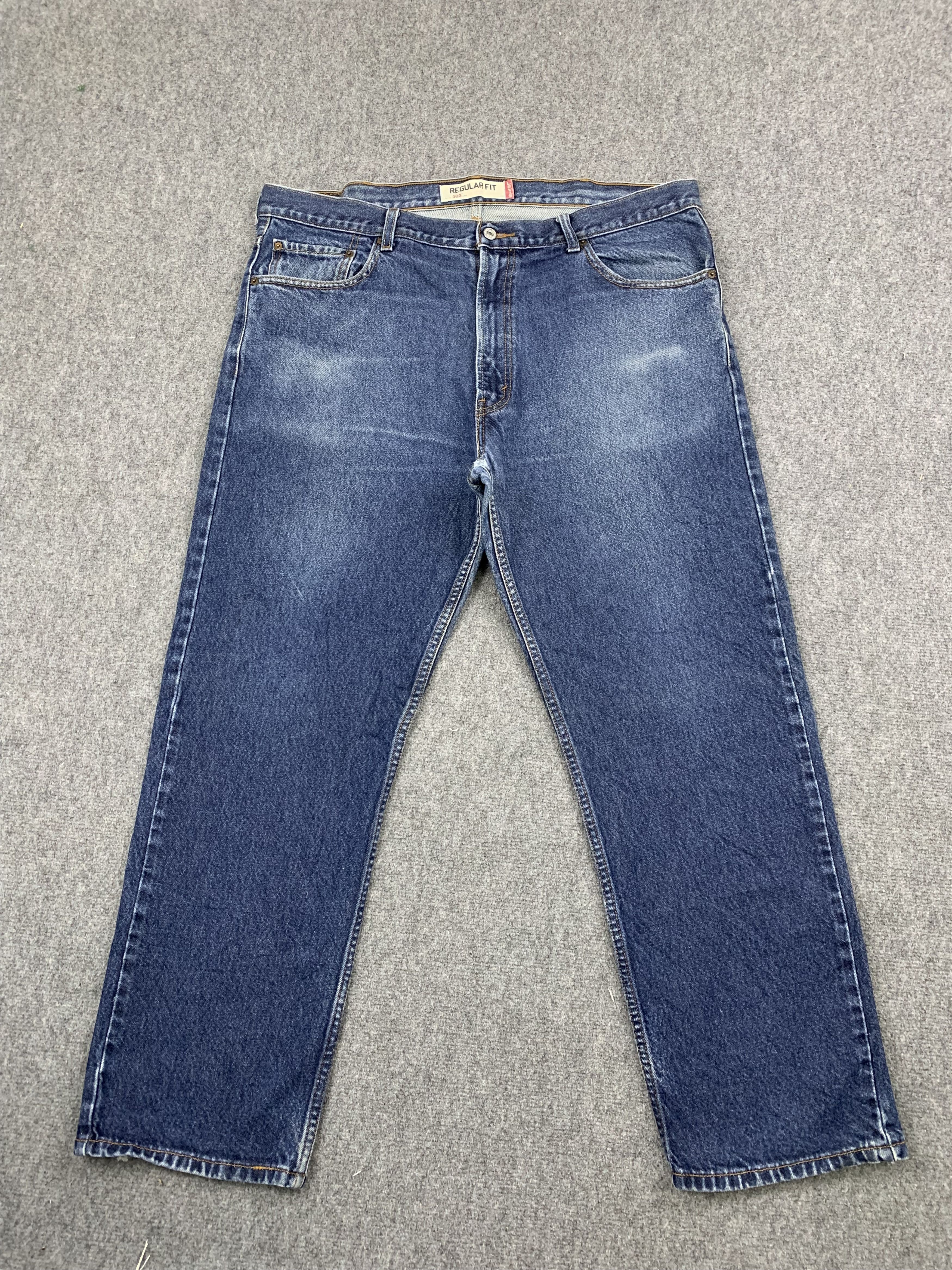 image of Blue Denim Vintage Levis 505 Jeans, Men's (Size 42)