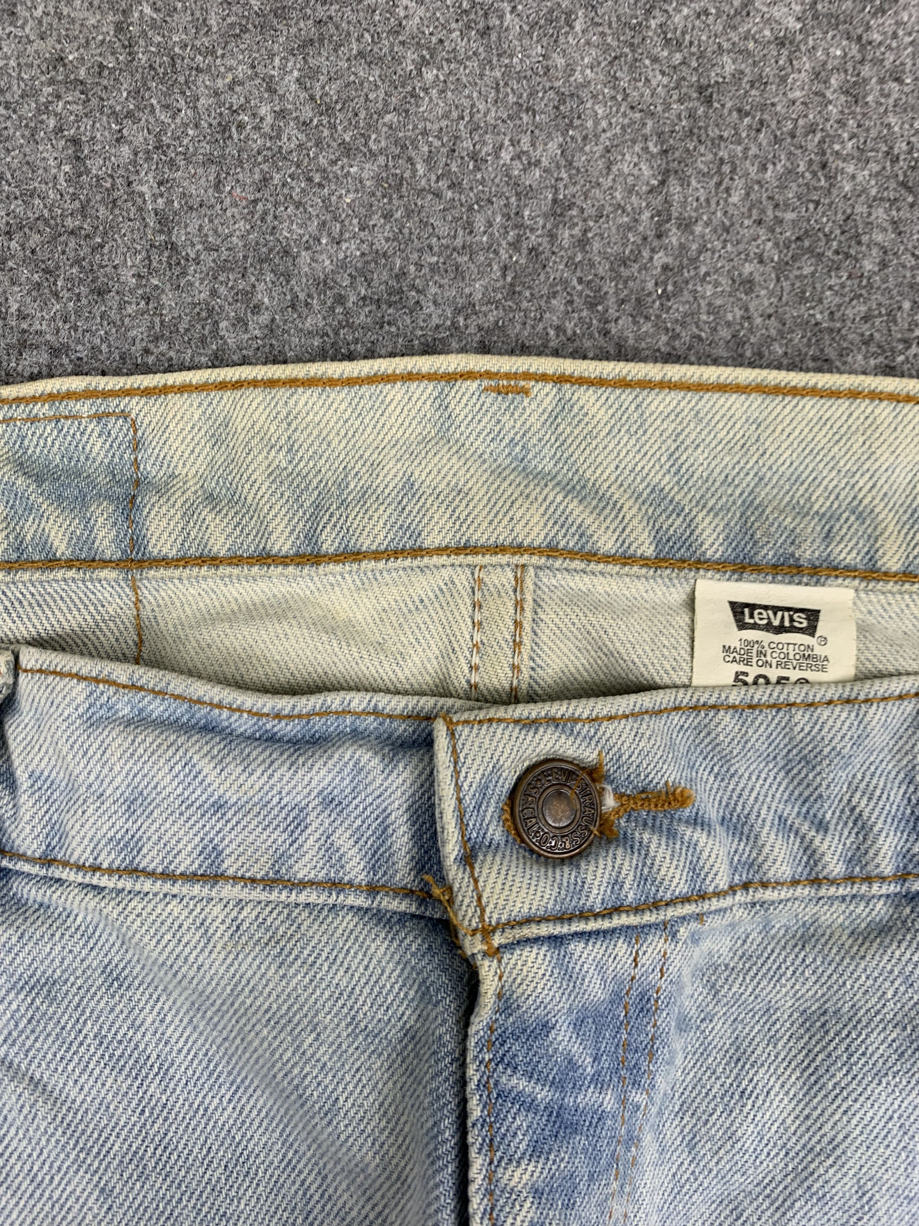Levi's Vintage 90s Levis 505 Orange Tab Light Wash Jeans DP1747 Size US 40 / EU 56 - 10 Thumbnail