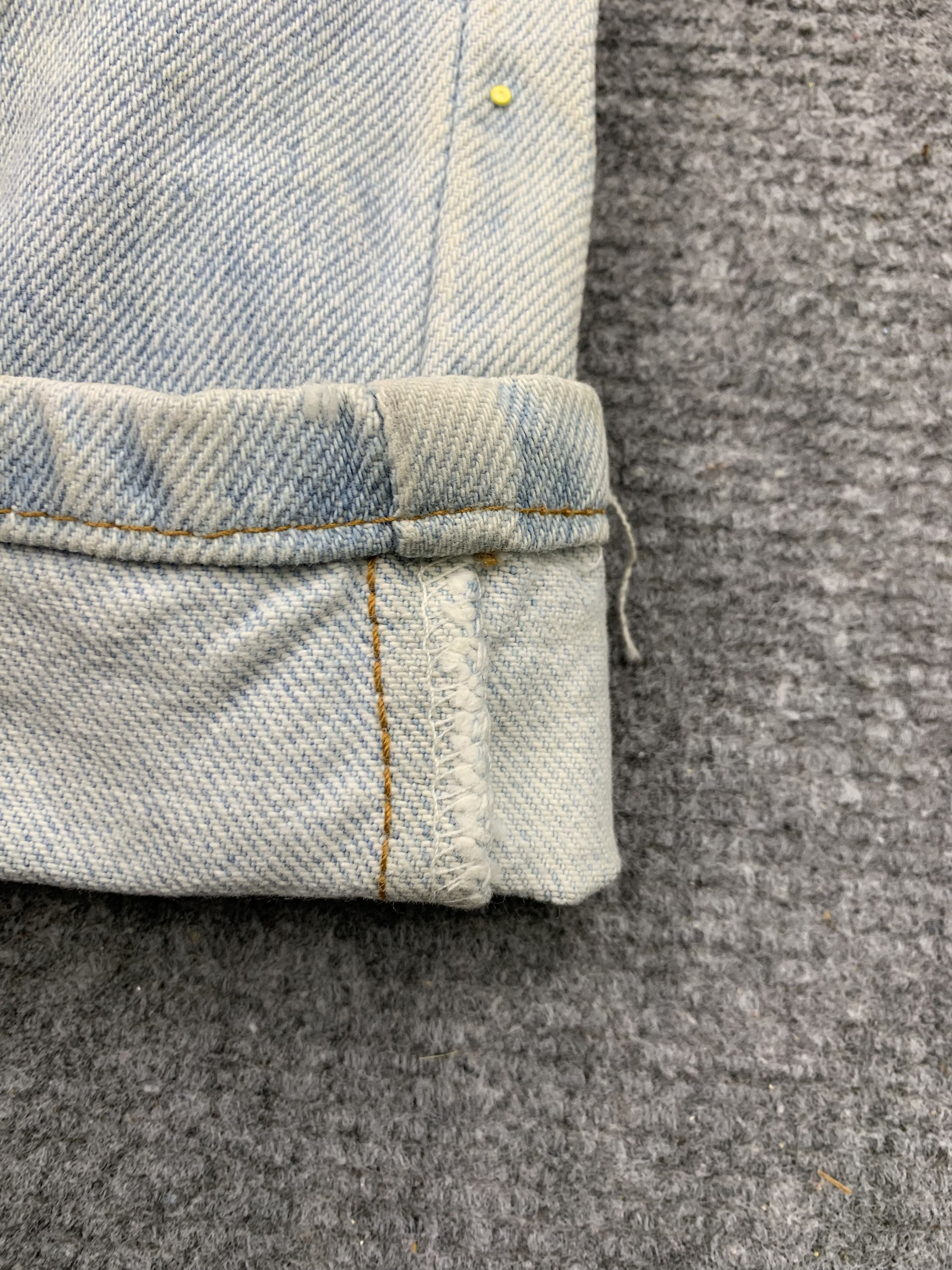 Levi's Vintage 90s Levis 505 Orange Tab Light Wash Jeans DP1747 Size US 40 / EU 56 - 9 Thumbnail