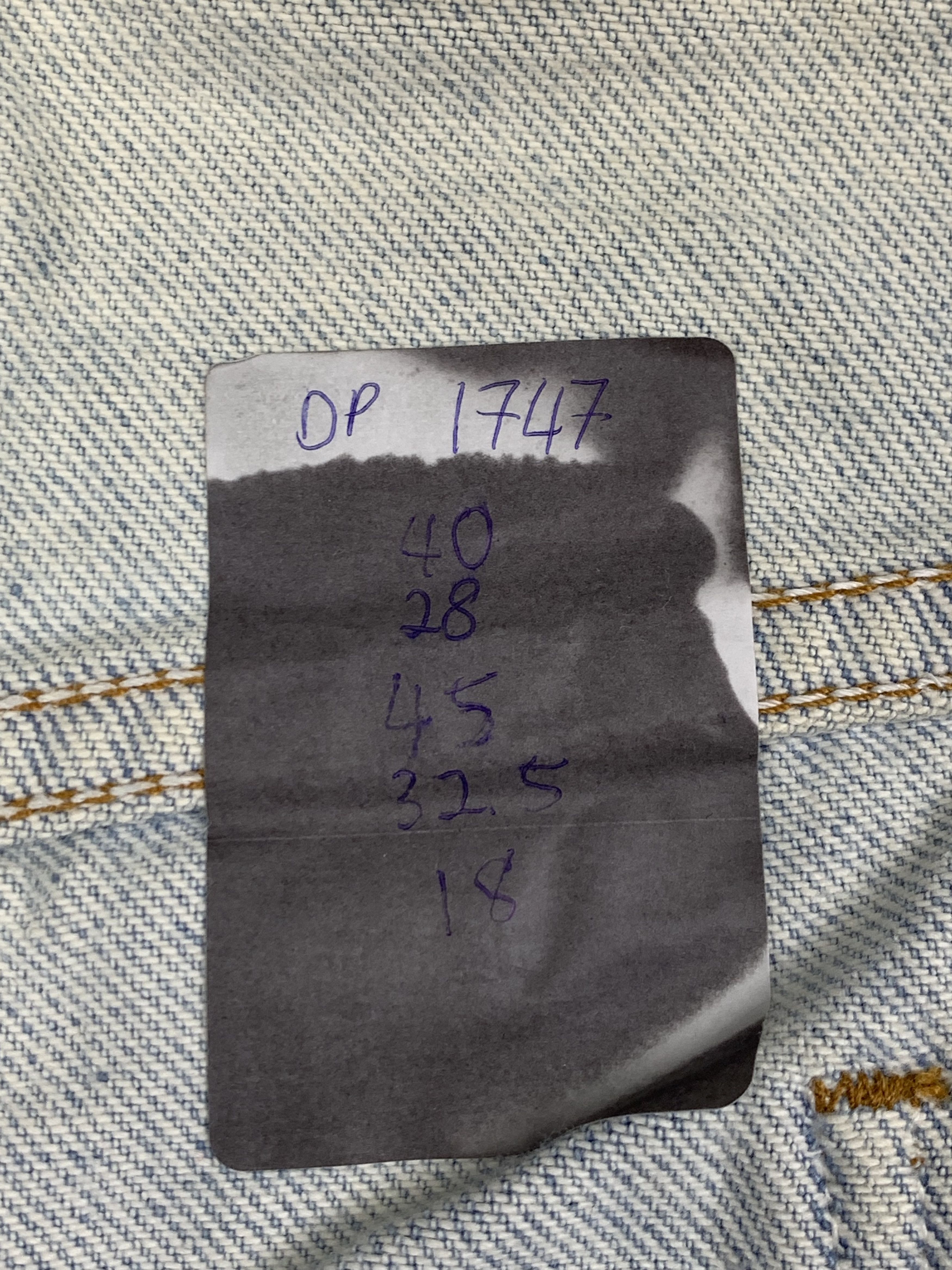 Levi's Vintage 90s Levis 505 Orange Tab Light Wash Jeans DP1747 Size US 40 / EU 56 - 13 Thumbnail