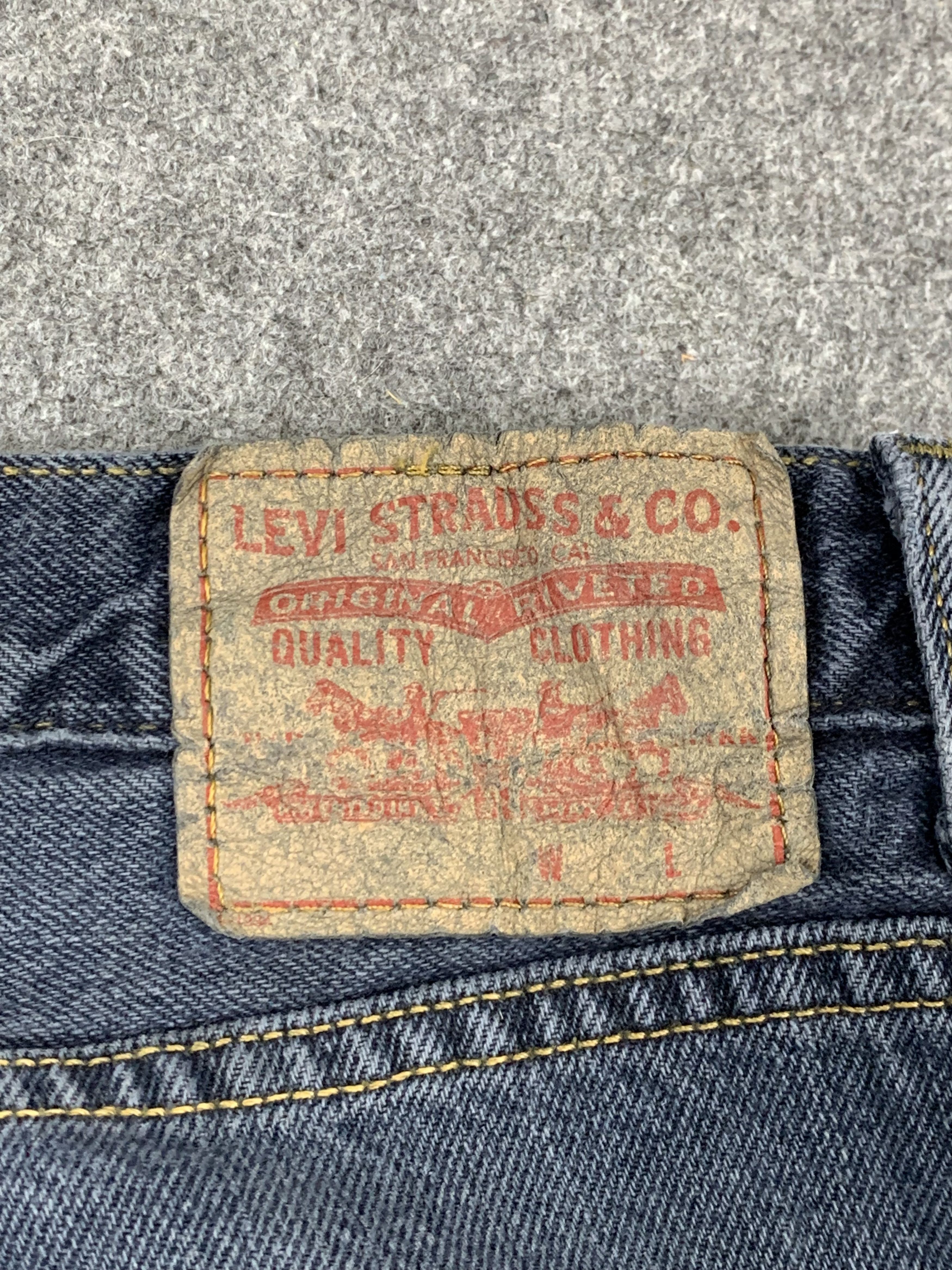 Levi's Vintage Levis 569 Faded Blue Jeans DP1760 Size US 37 - 5 Thumbnail
