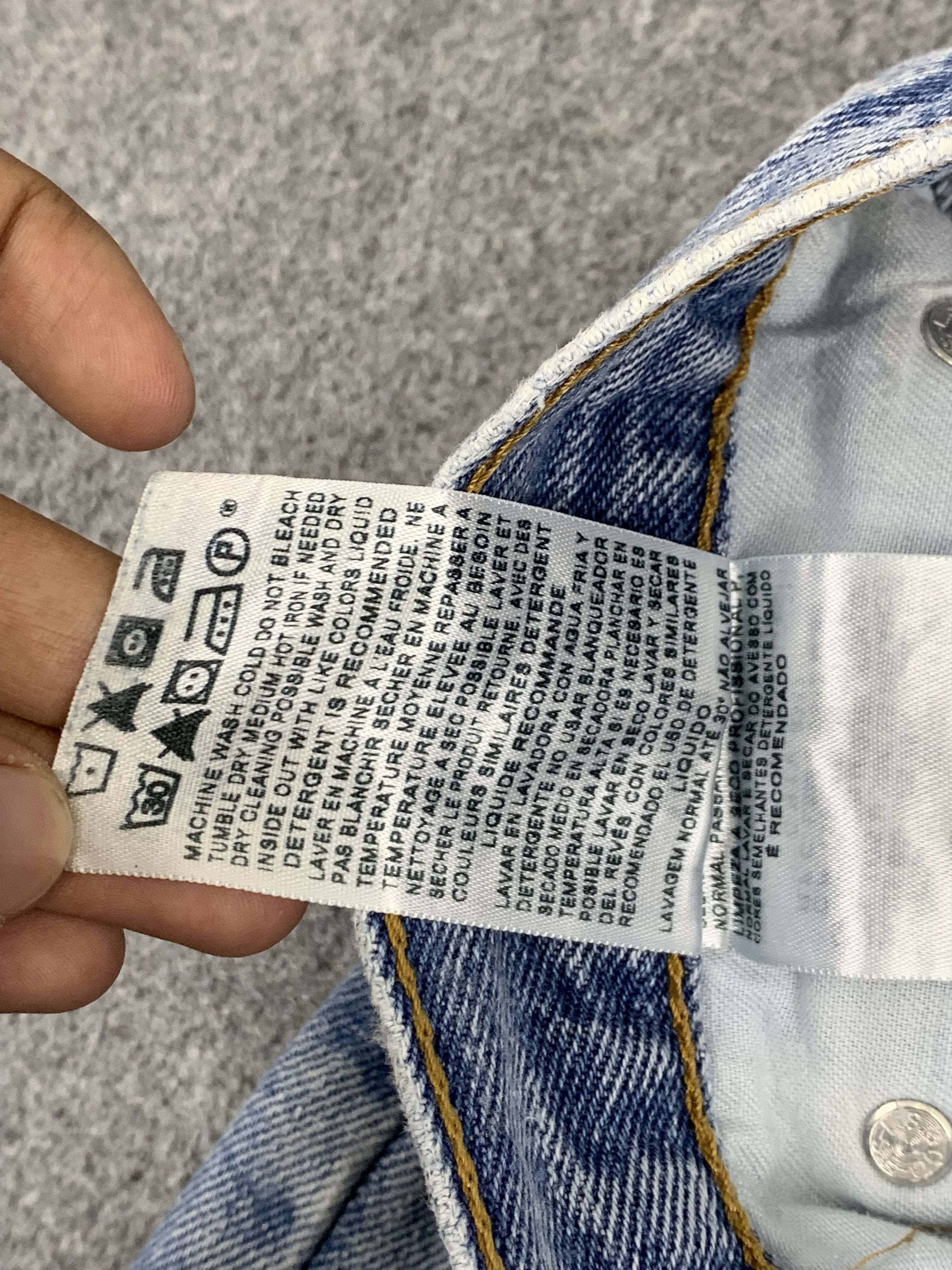 Levi's Vintage Levis 550 Light Wash Jeans DP1758 Size US 36 / EU 52 - 14 Thumbnail