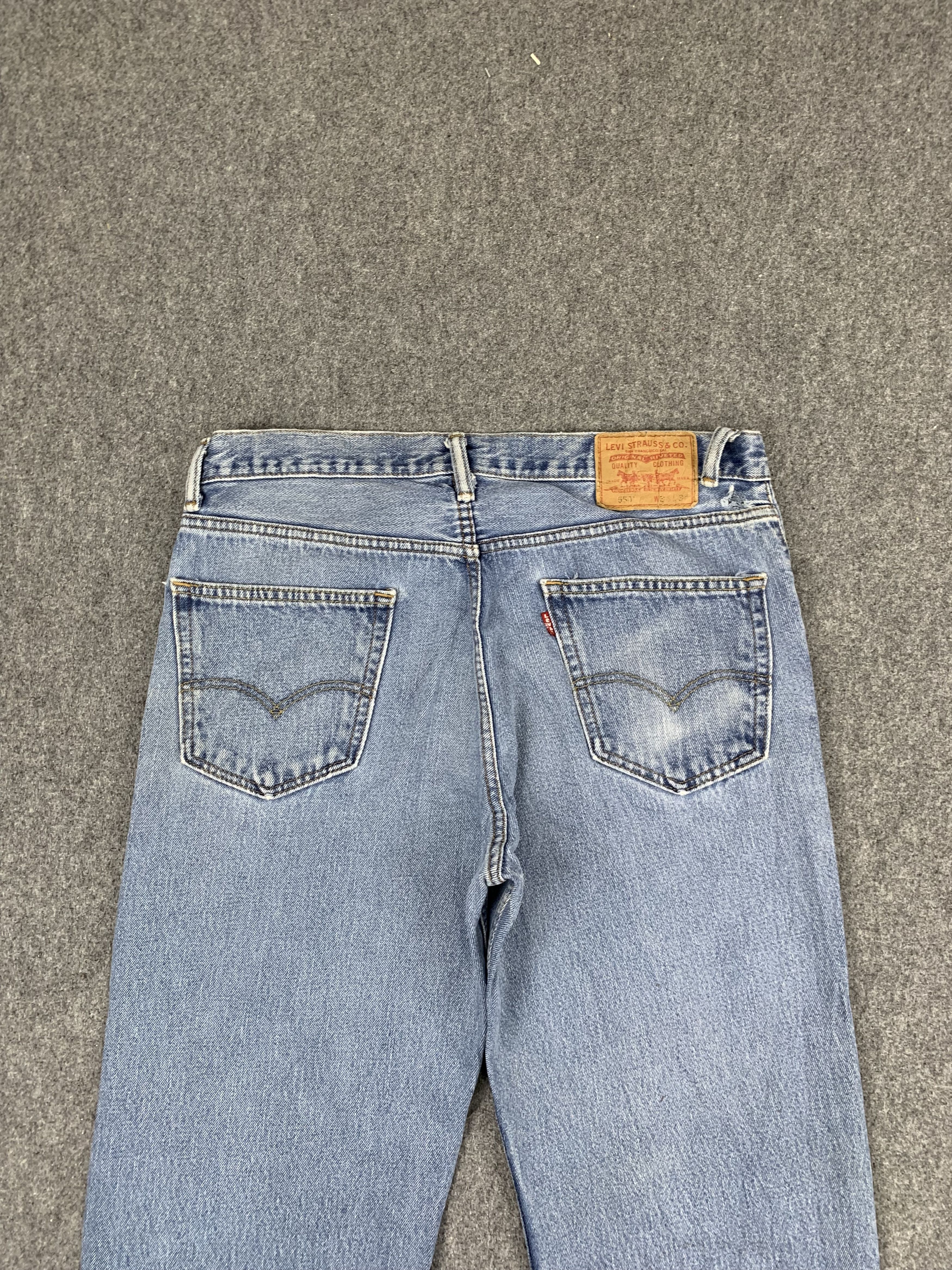 Levi's Vintage Levis 550 Light Wash Jeans DP1758 Size US 36 / EU 52 - 4 Thumbnail