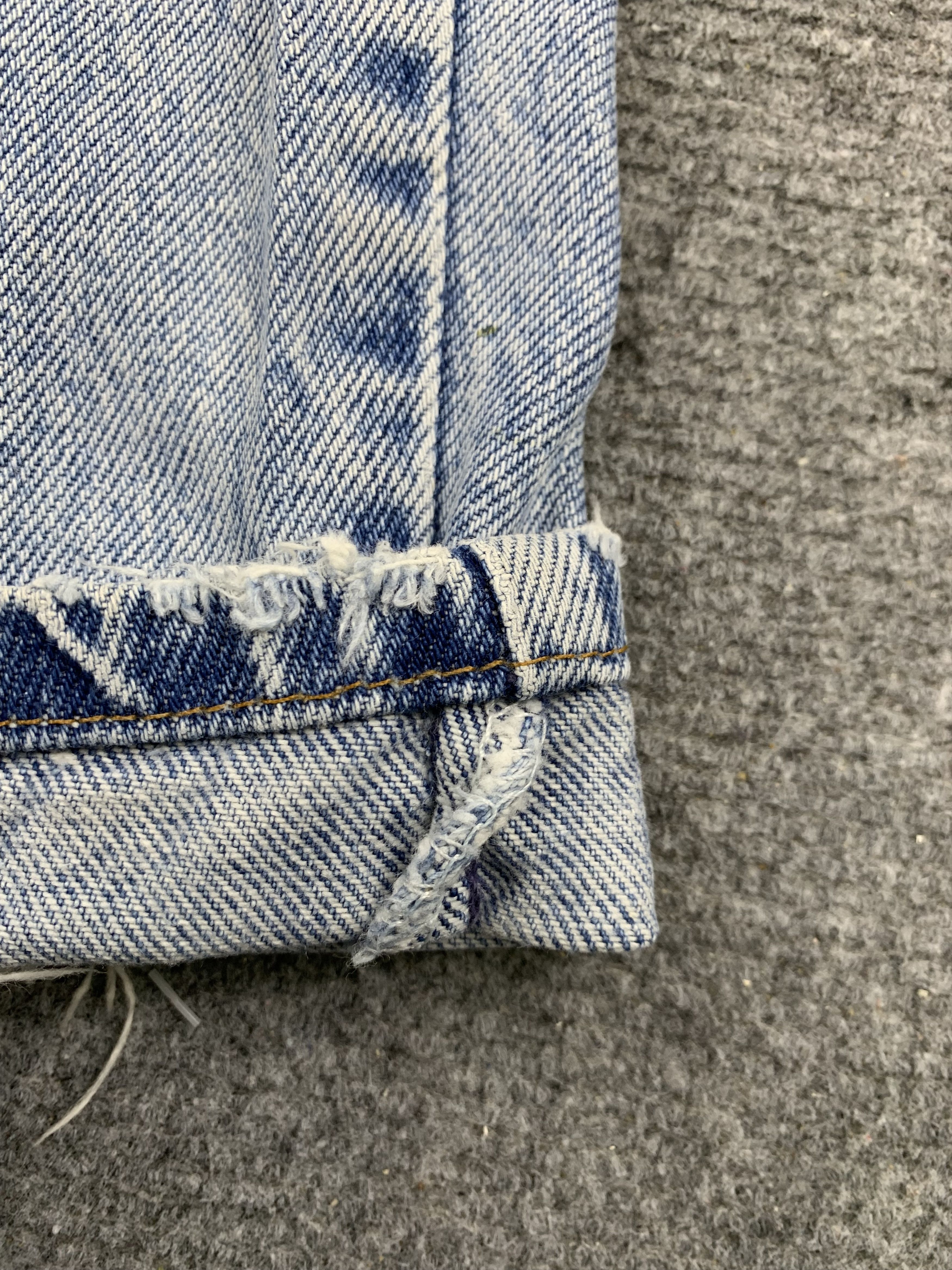 Levi's Vintage 90s Levis 560 Light Wash Jeans DP1756 Size US 37 - 9 Thumbnail