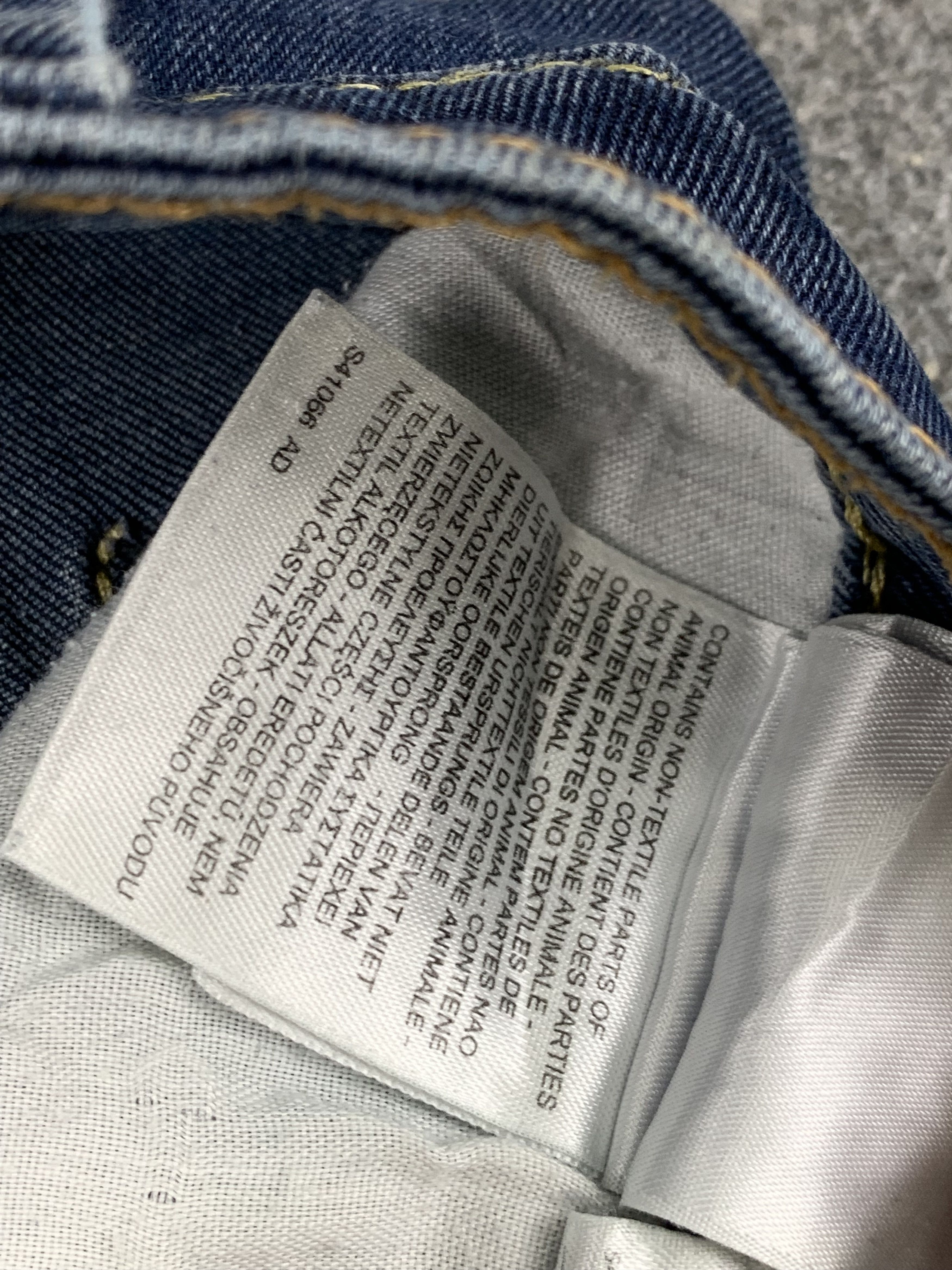 Levi's Vintage Levis Skinny Blue Jeans DP1755 Size US 33 - 16 Thumbnail