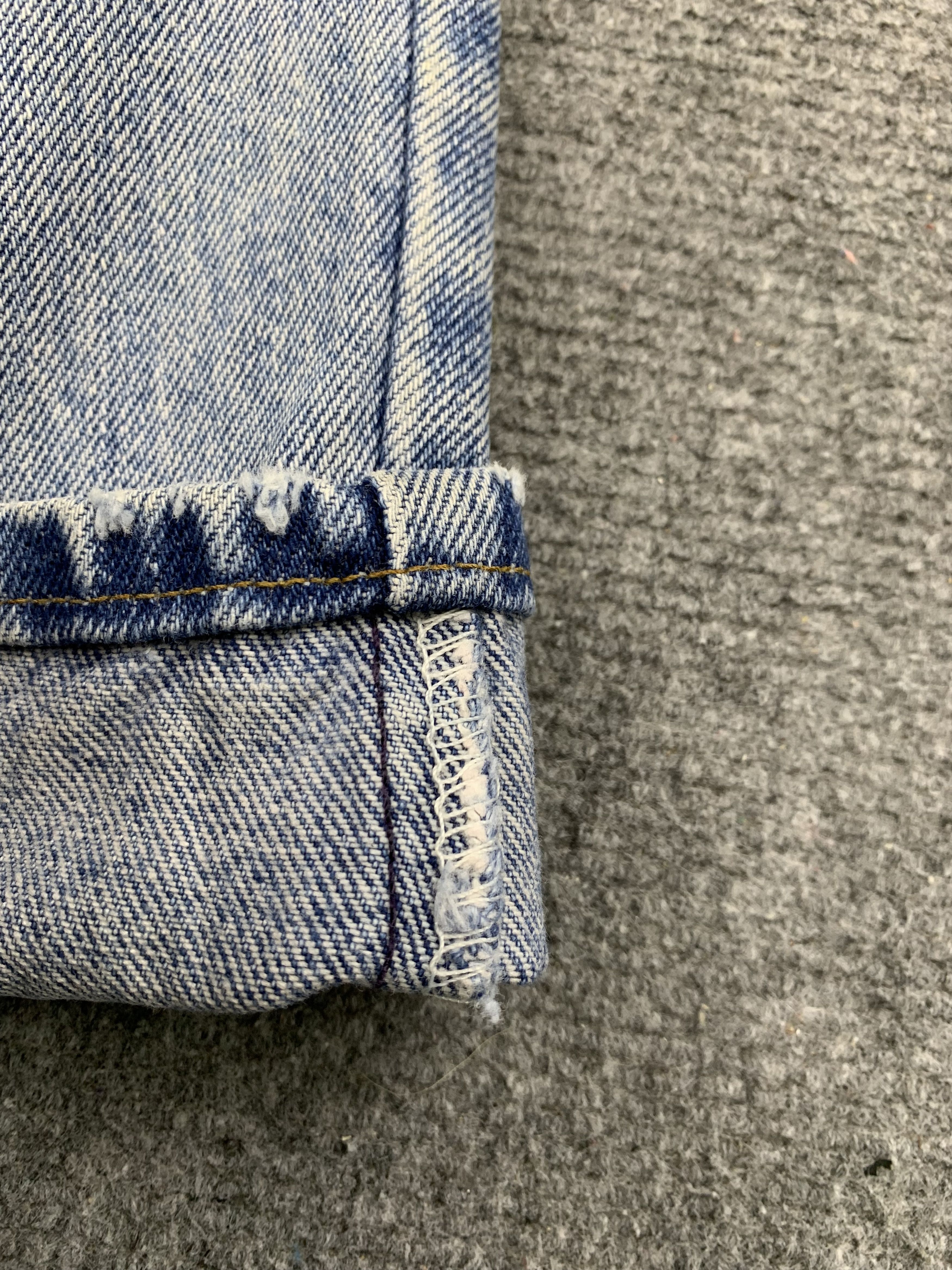 Levi's Vintage 90s Levis 550 Light Blue Jeans DP1777 Size US 32 / EU 48 - 9 Thumbnail