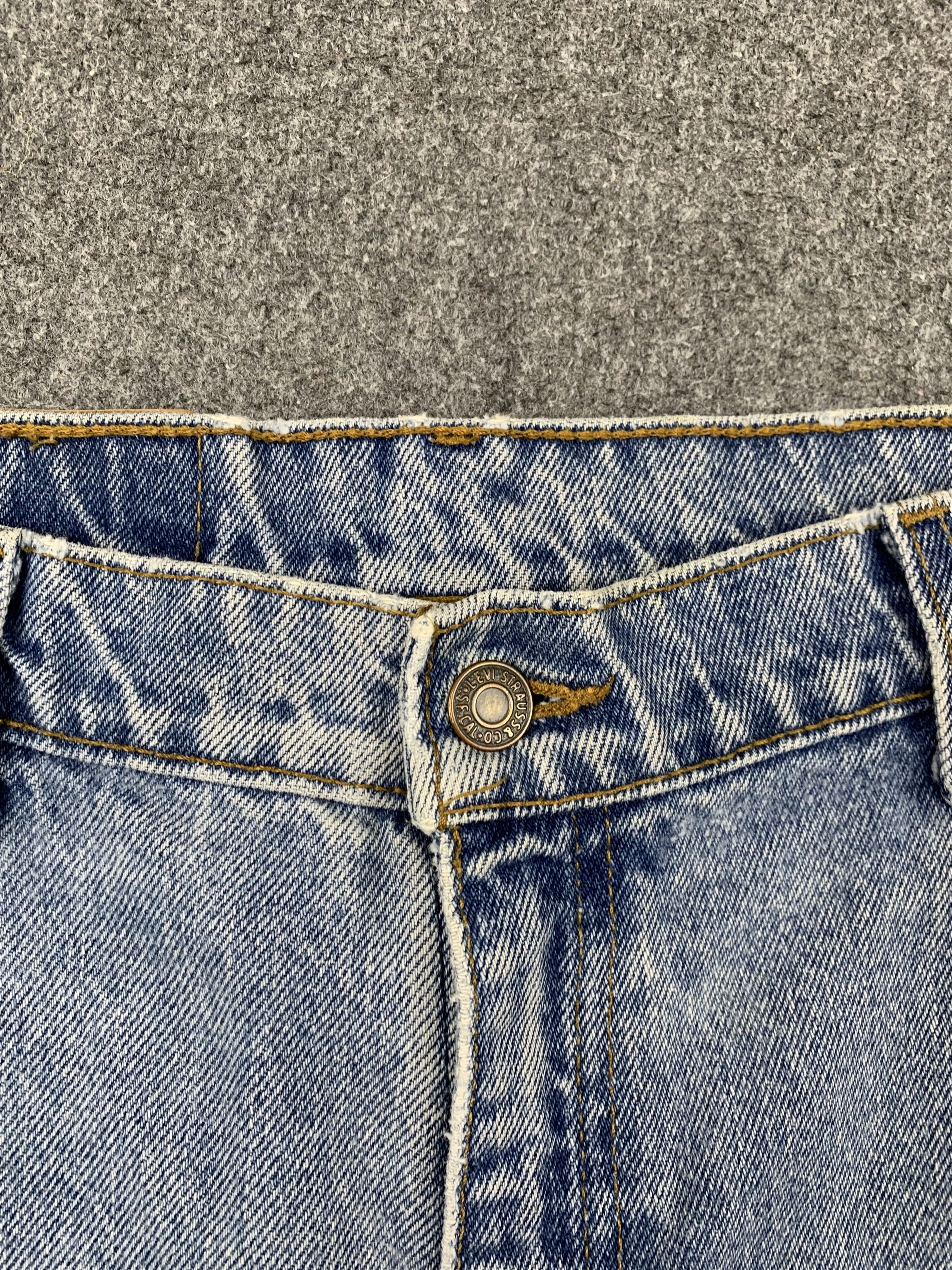 Levi's Vintage 90s Levis 550 Light Blue Jeans DP1777 Size US 32 / EU 48 - 10 Thumbnail