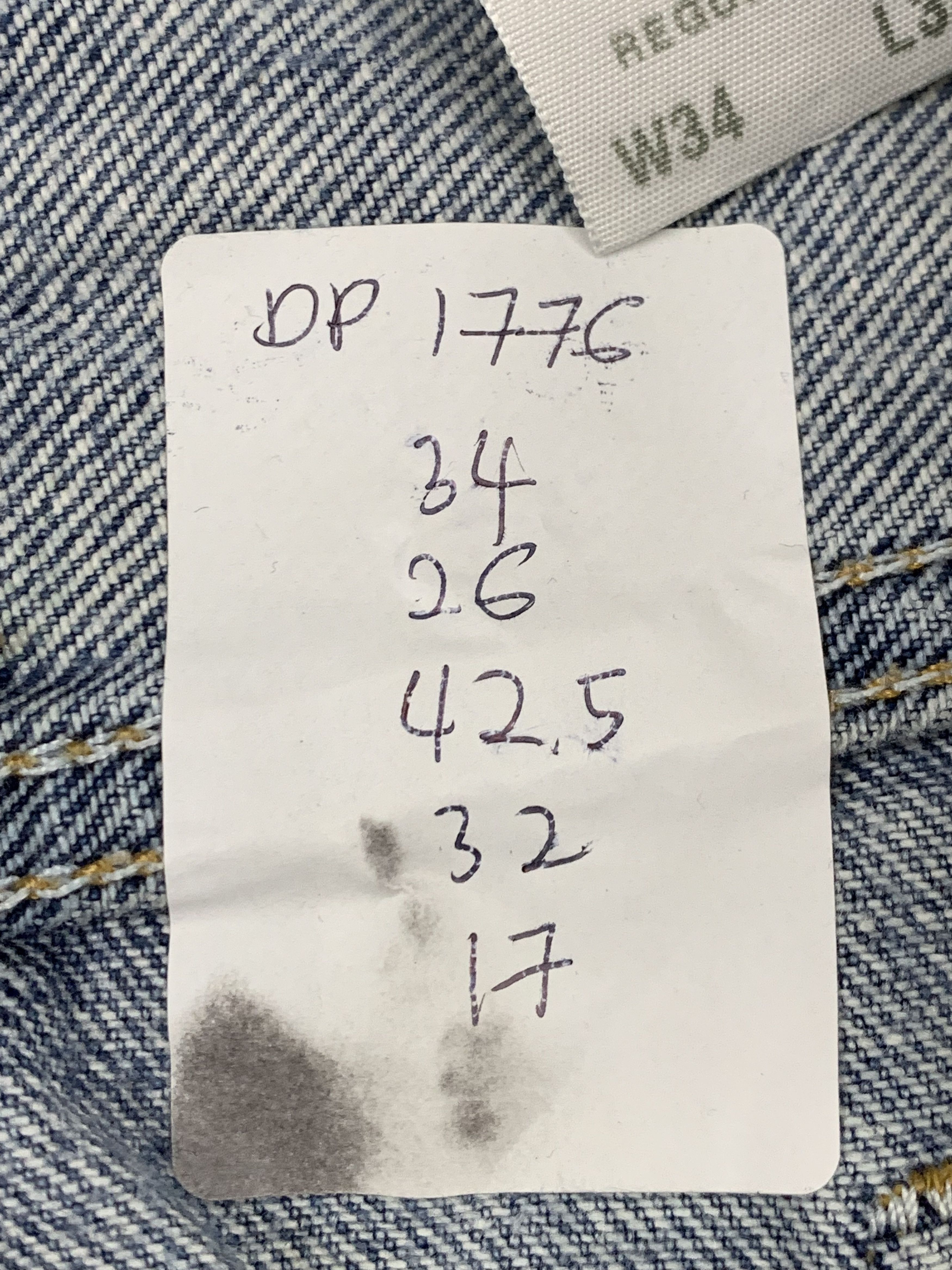 Levi's × Vintage Vintage Levis 505 Light Wash Jeans DP1776 Size US 34 / EU 50 - 14 Thumbnail