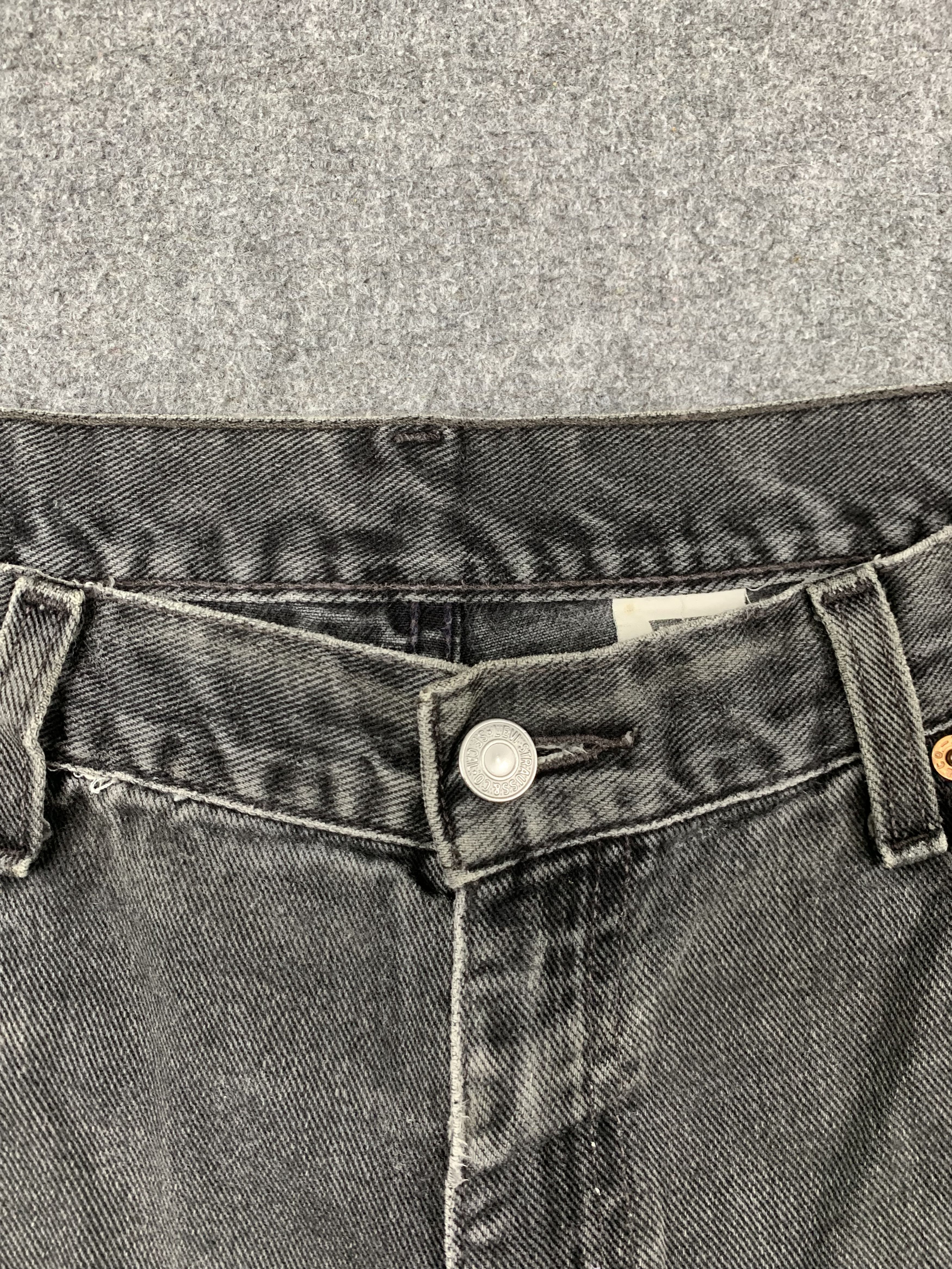 Levi's 90s Faded Black Vintage Levis 550 Jeans DP1775 Size US 38 / EU 54 - 9 Thumbnail