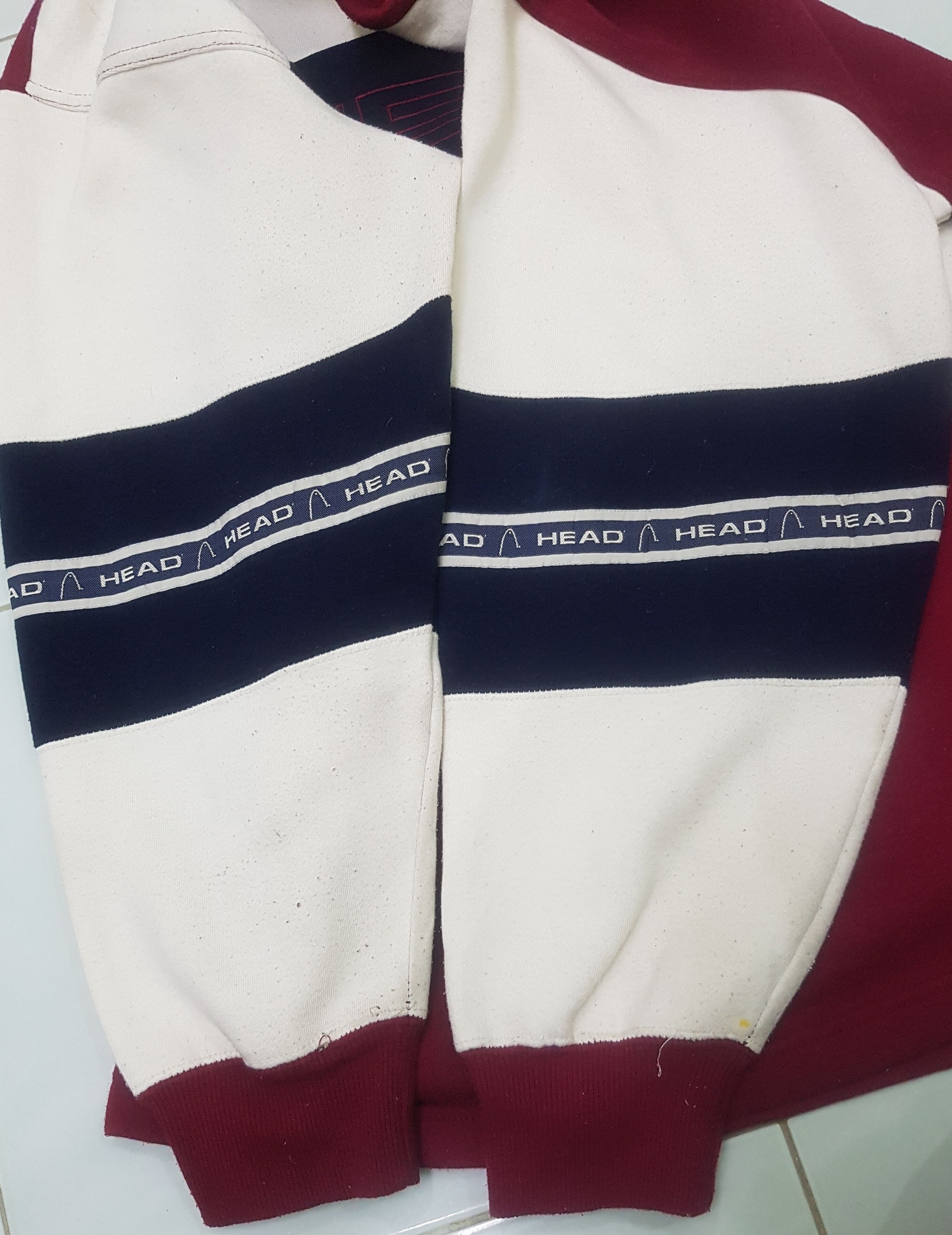 Vintage Vintage Head Embroidery Logo Sweatshirts Size US M / EU 48-50 / 2 - 4 Thumbnail
