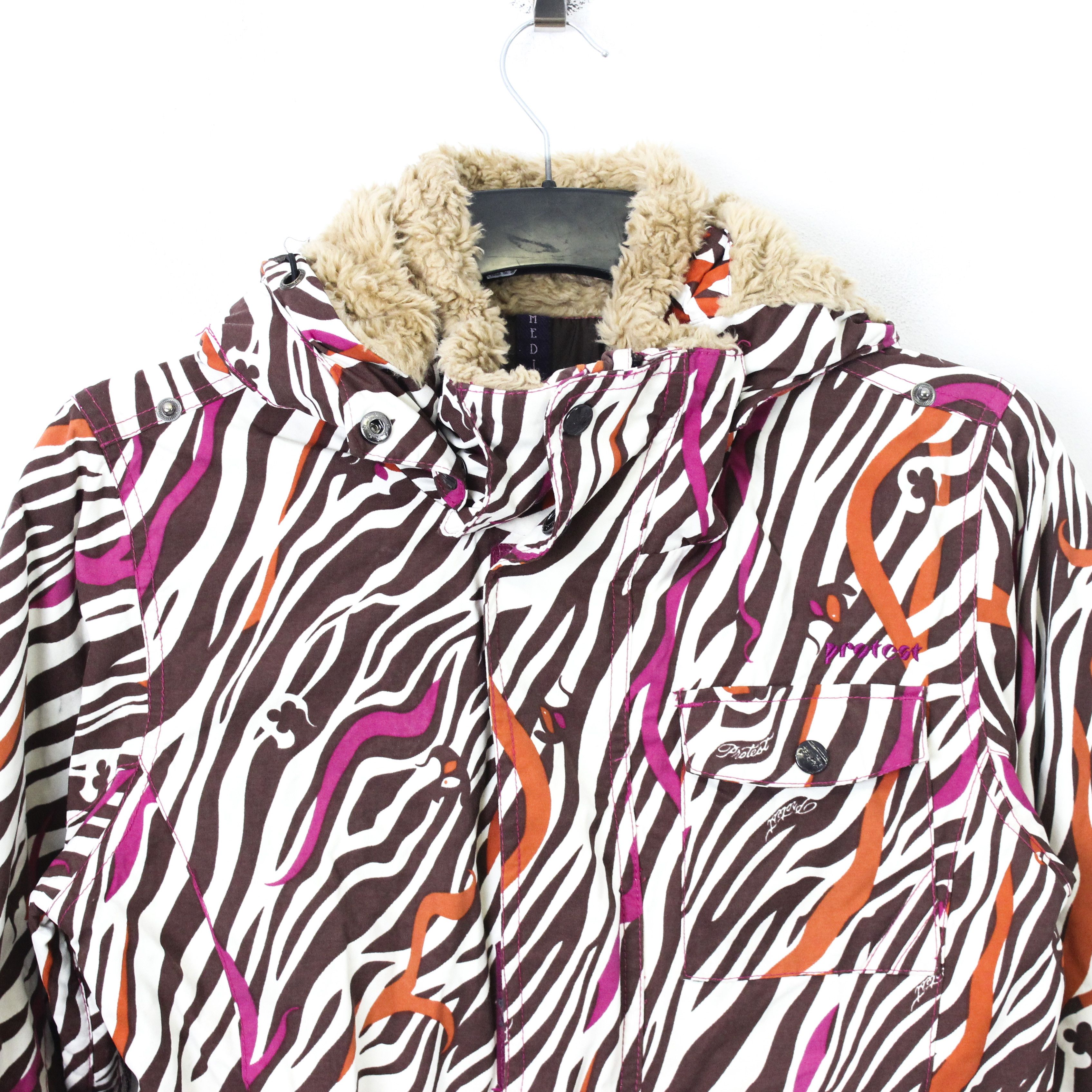 Other Protest geotech series 8.0 ski jacket Women M zebra 8k snow Size M / US 6-8 / IT 42-44 - 2 Thumbnail