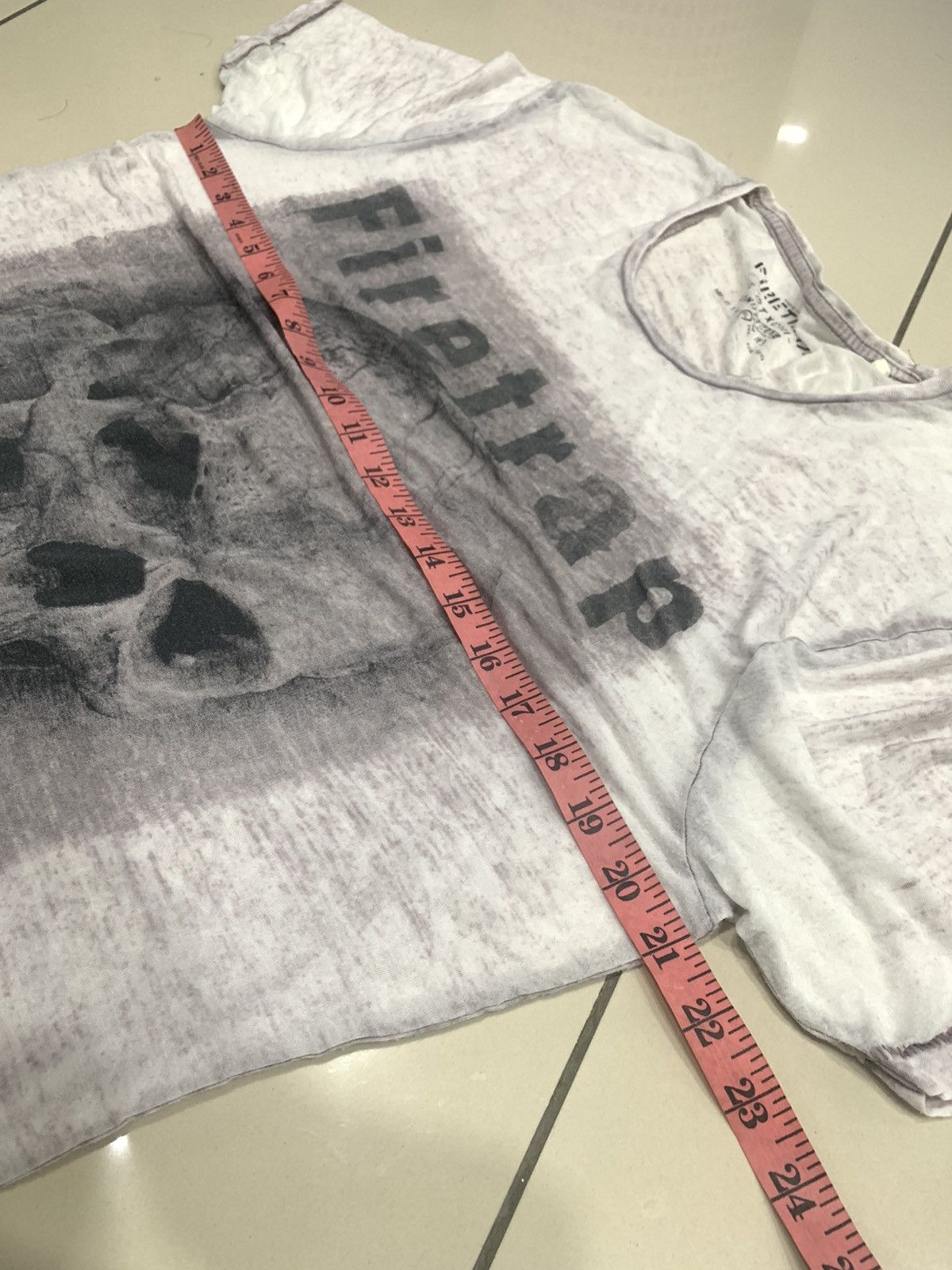 Firetrap DISTRESSED PATTERN SEETHROUGH THIN LAYER SKULL PRINT SHIRT Size US XL / EU 56 / 4 - 4 Thumbnail