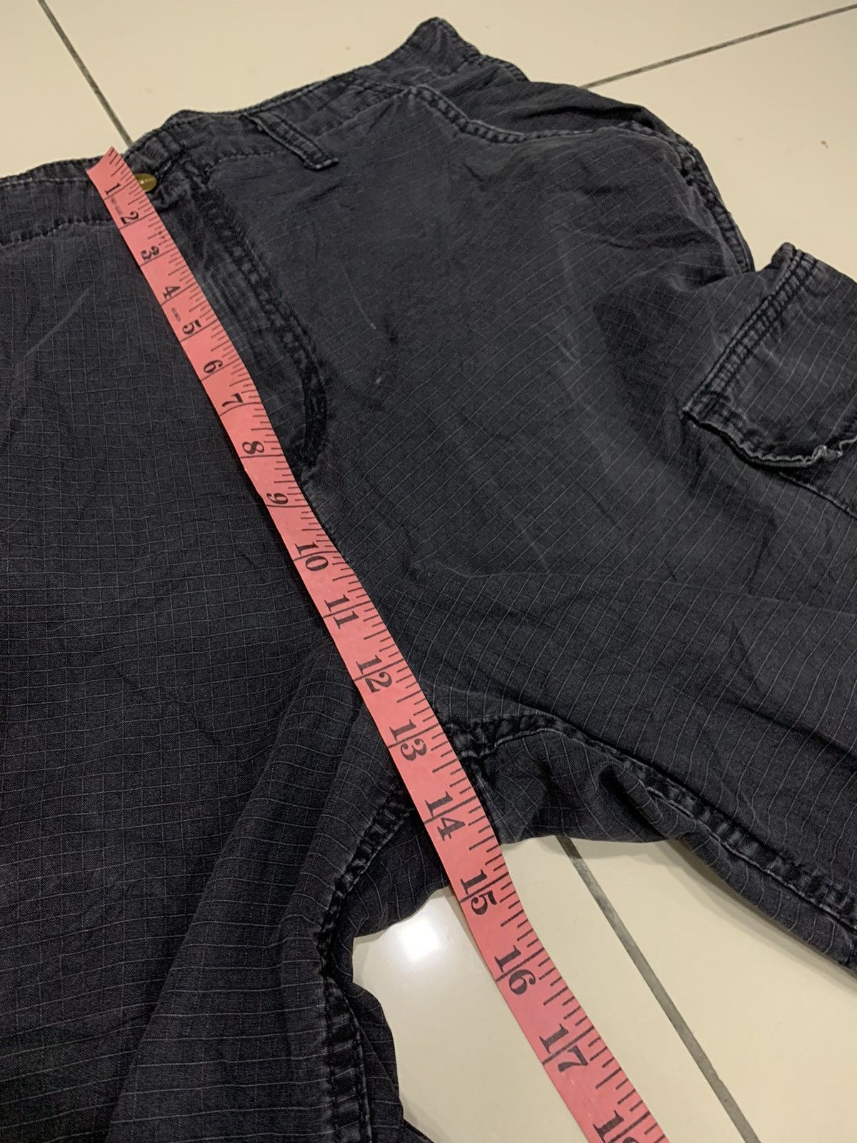 Carhartt VINTAGE DISTRESSED CARHARTT TACTICAL CARGO PANTS Size US 31 - 15 Thumbnail