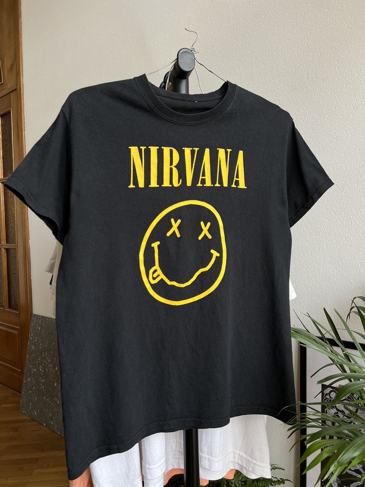 Nirvana VINTAGE NIRVANA T-shirt BLACK SMILE TEE SHIRT Size US M / EU 48-50 / 2 - 2 Thumbnail