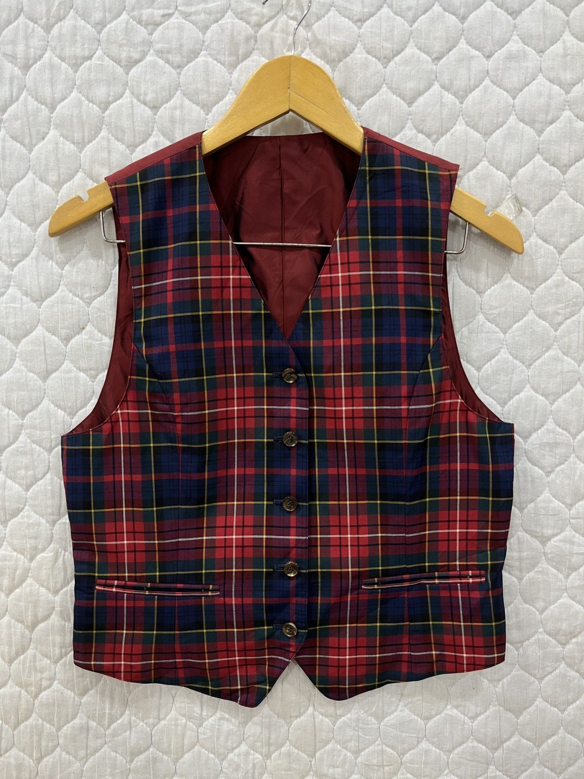 Burberry (Zz). VINTAGE BURBERRYS VEST Size US S / EU 44-46 / 1 - 1 Thumbnail