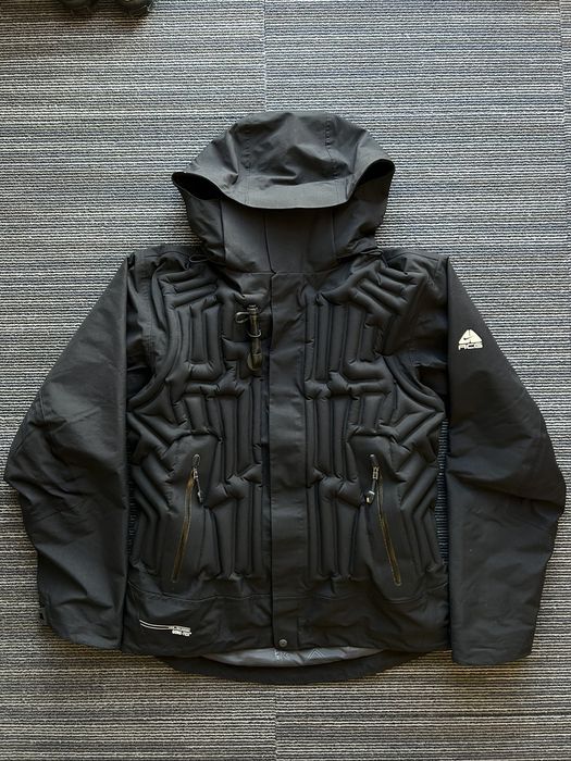 acg insulated jacket