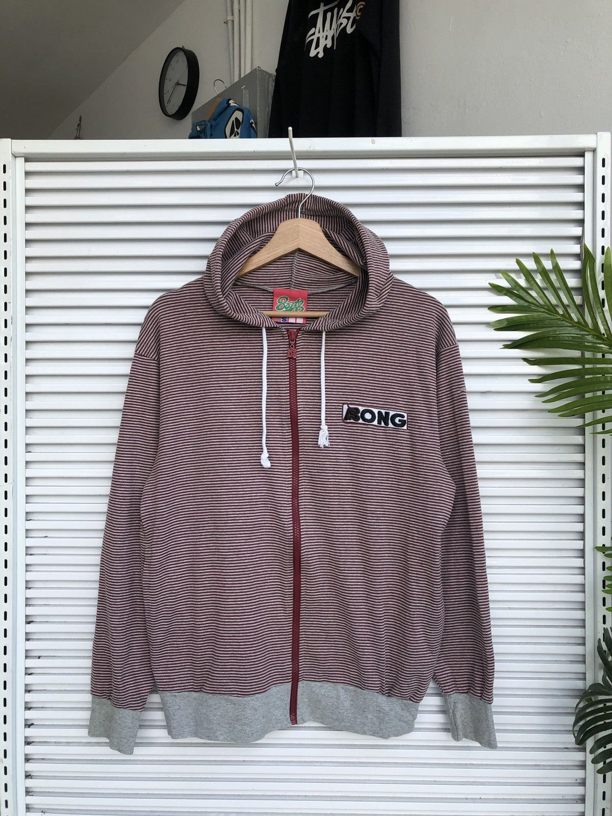 image of Hook Ups x Vintage Bong Skateboard Hoodies Pullover / Birdhouse Hookups in Red, Men's (Size Small)
