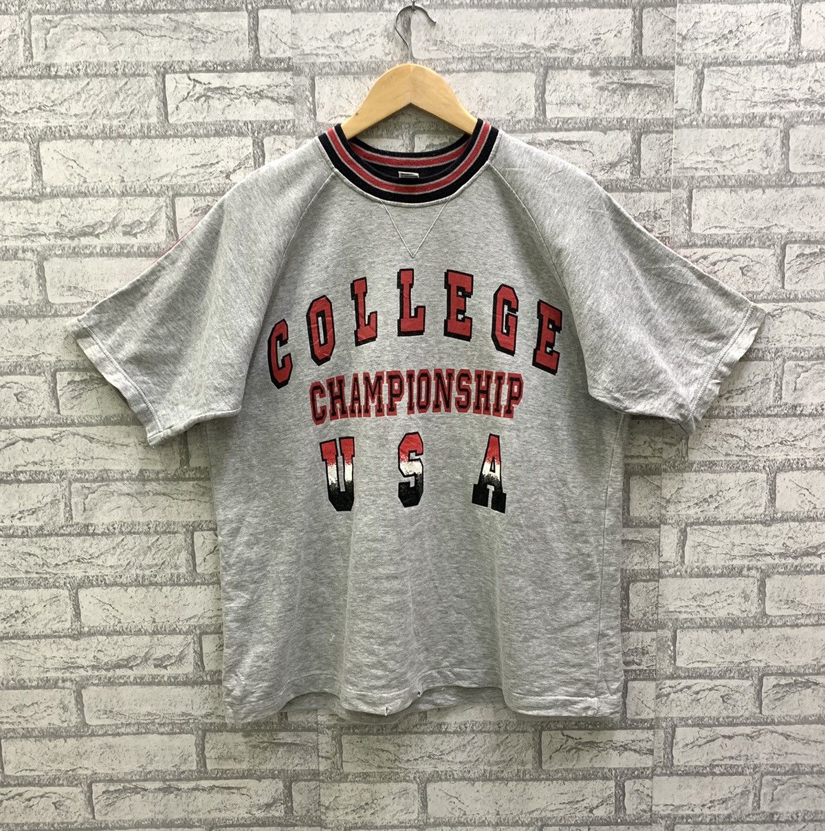 NCAA Vintage 90’s Ncaa College Championship Usa T-shirts Size US L / EU 52-54 / 3 - 1 Thumbnail