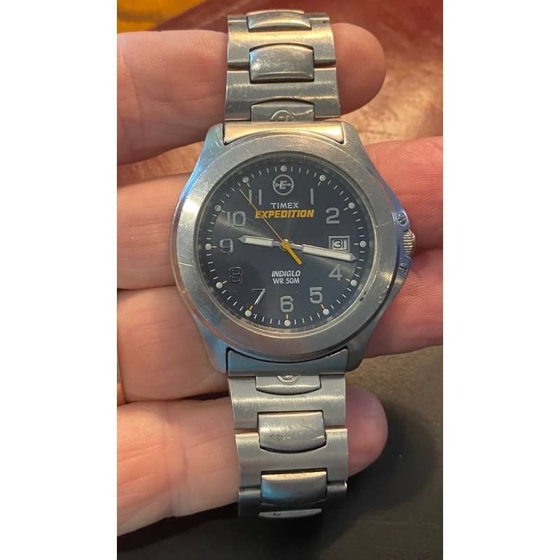 Timex expedition indiglo best sale wr 50m stainless steel