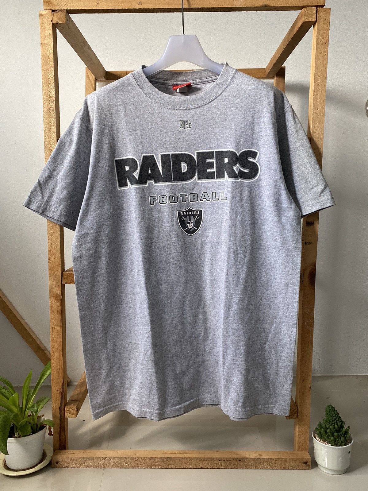 Vintage NFL Oakland Raiders Football Tee