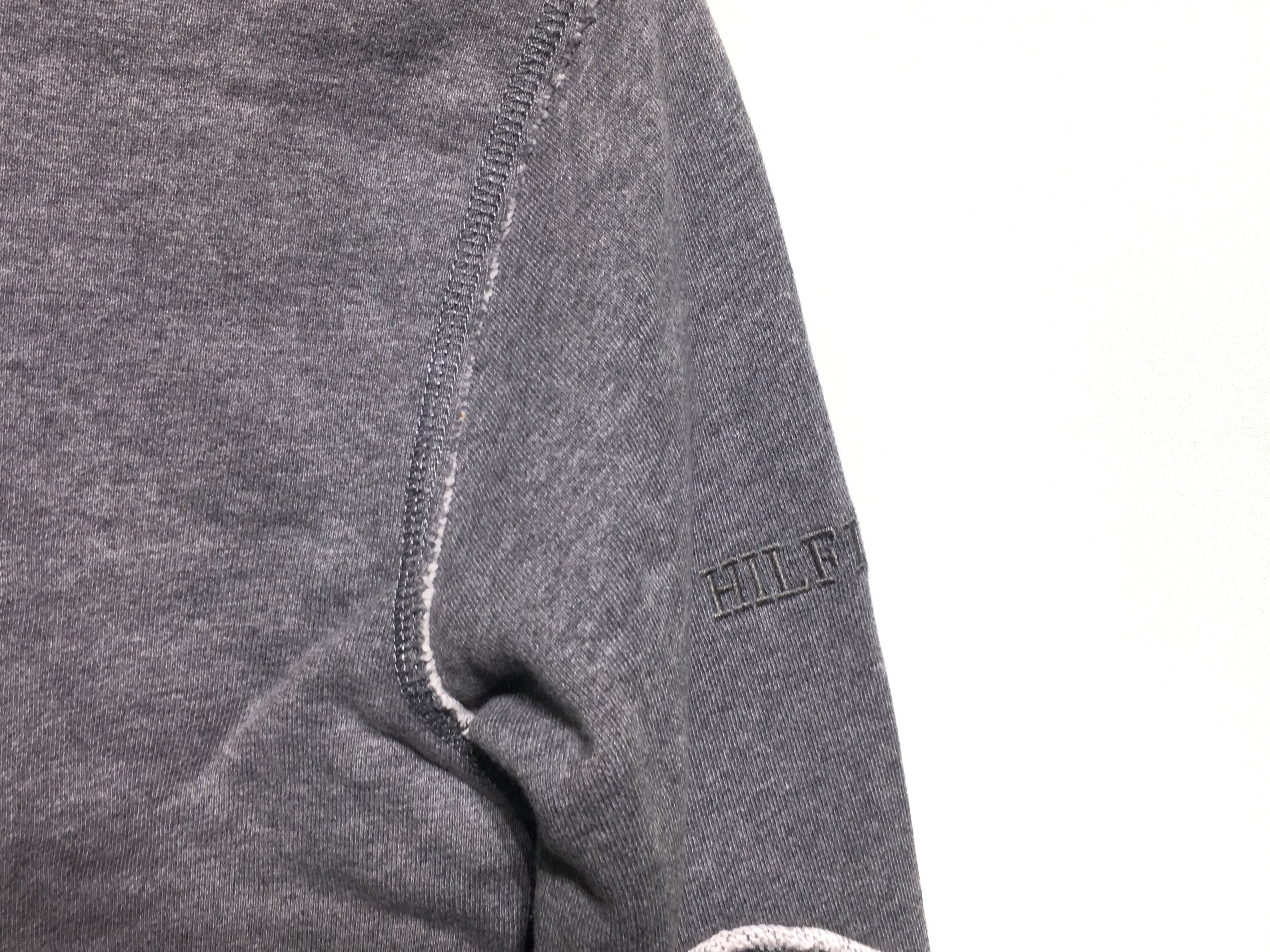 Tommy Hilfiger TOMMY HILFIGER Full Button Jacket Crewneck Sweatshirt Size US S / EU 44-46 / 1 - 4 Thumbnail
