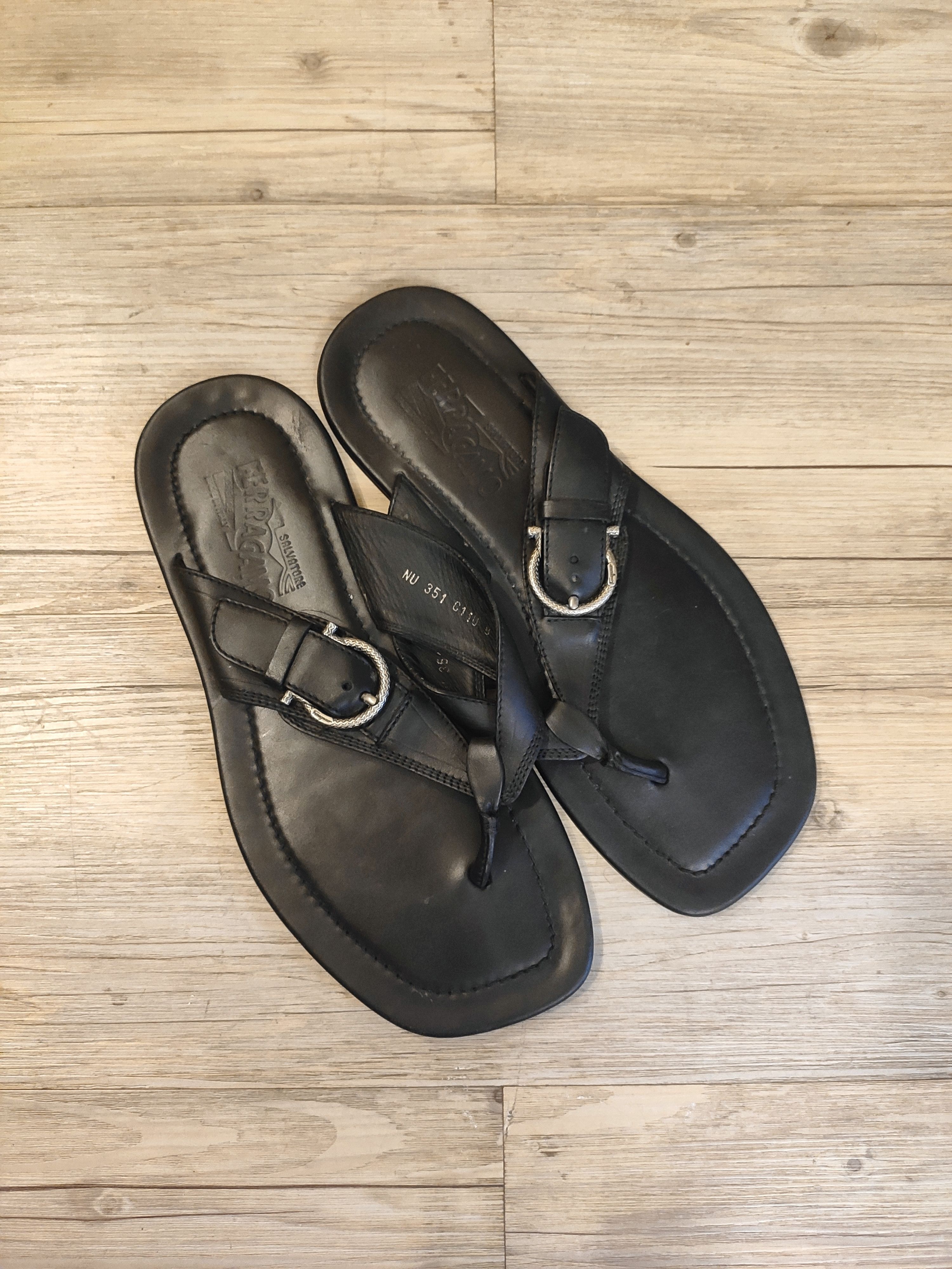 Salvatore Ferragamo Metal buckle flip-flops Size US 8.5 / EU 41-42 - 1 Thumbnail