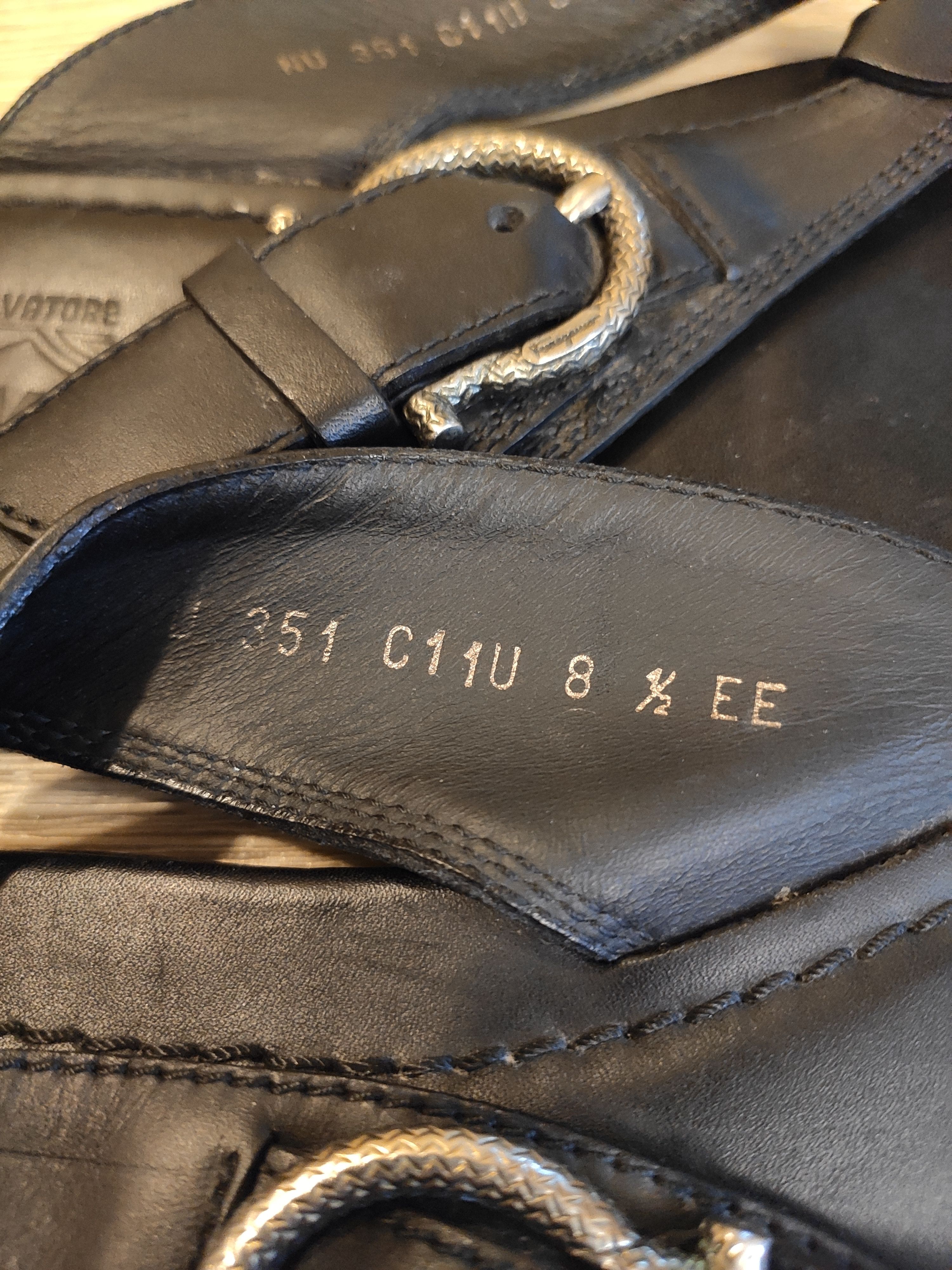 Salvatore Ferragamo Metal buckle flip-flops Size US 8.5 / EU 41-42 - 3 Thumbnail
