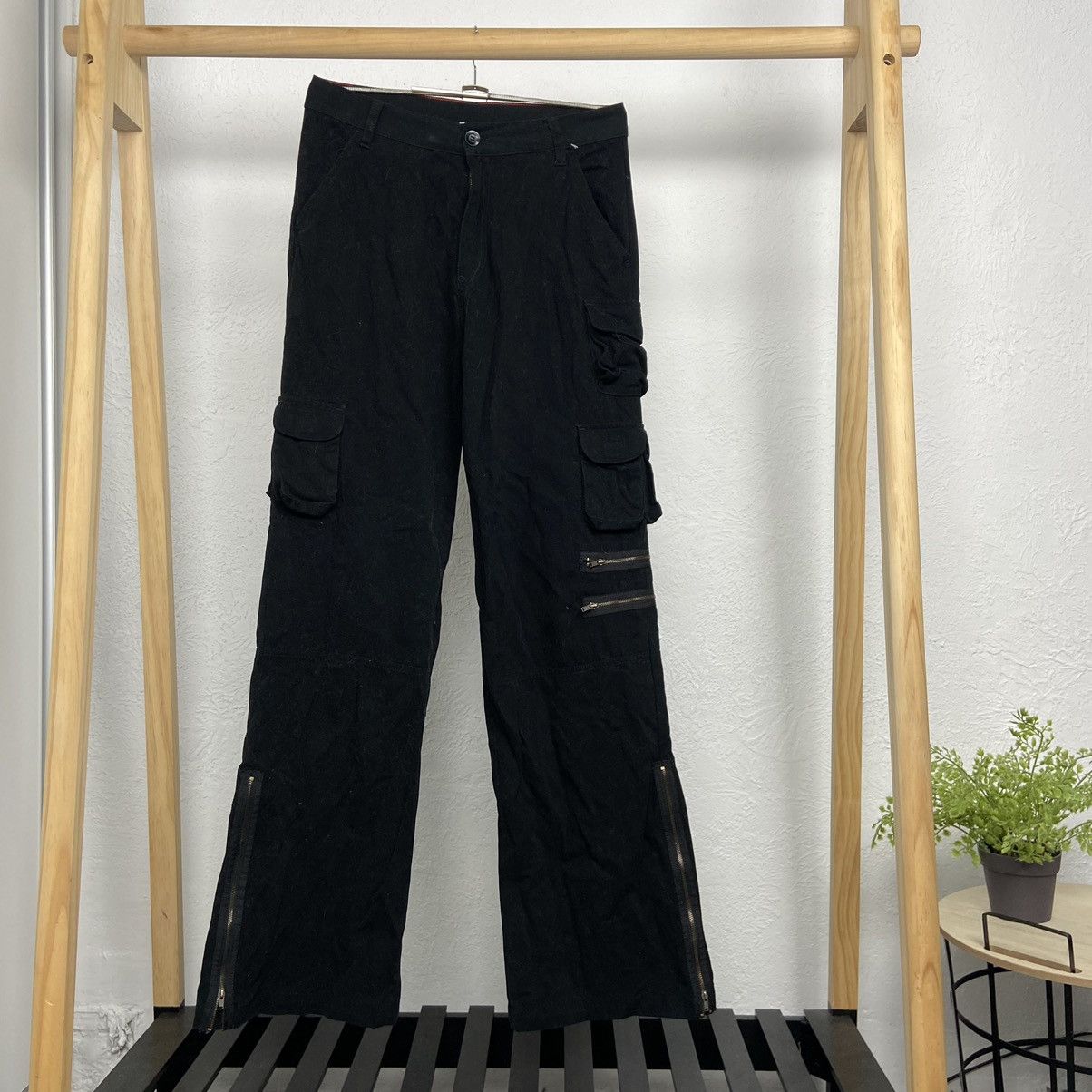 Japanese Brand VELOUR MULTIPOCKET TACTICAL CARGO PANTS 3208 Size US 32 / EU 48 - 1 Thumbnail
