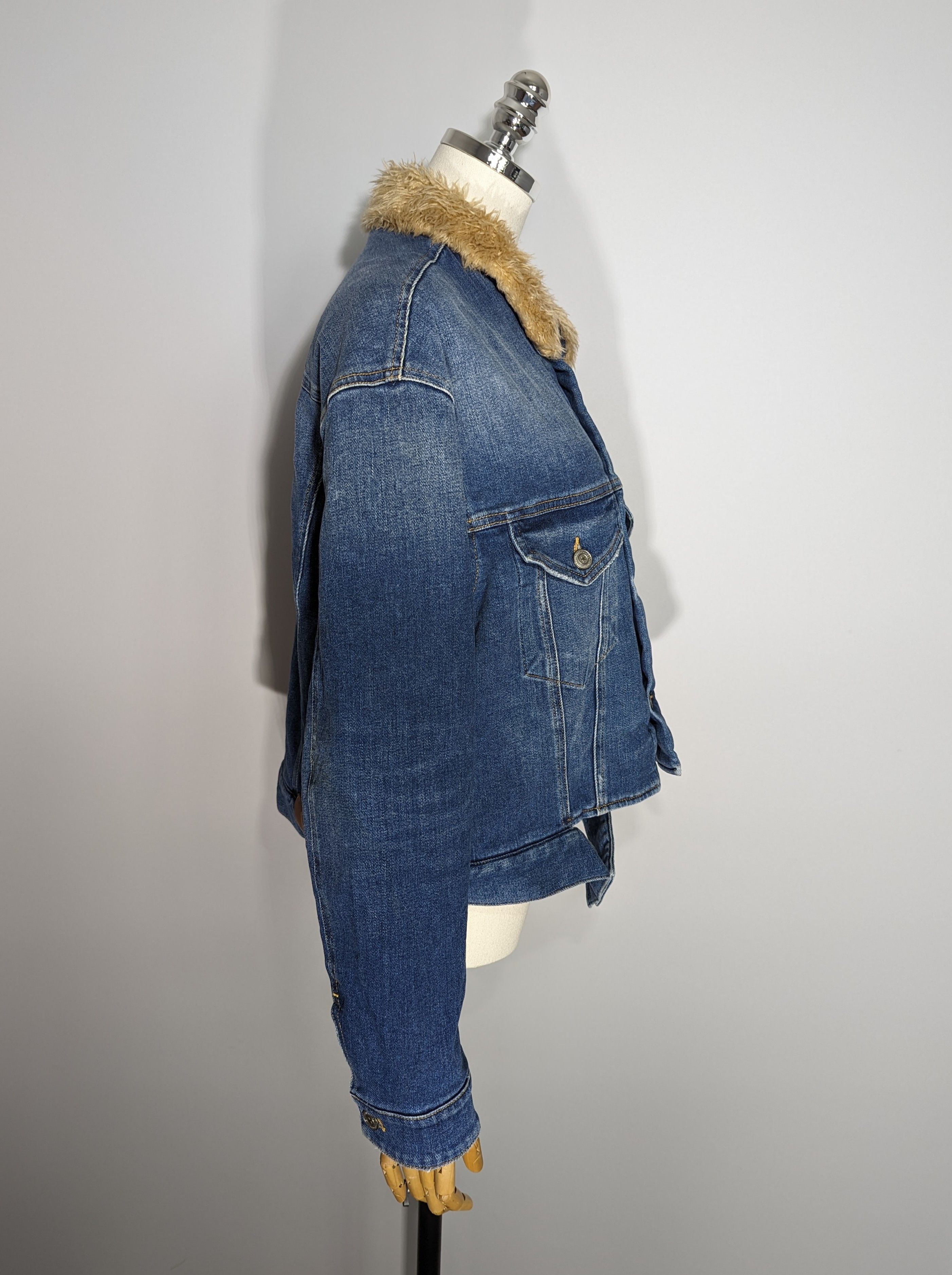 DELUXE Golden Goose Deluxe Brand Faux-Fur Denim Womens Sherpa S-M Size S / US 4 / IT 40 - 10 Thumbnail