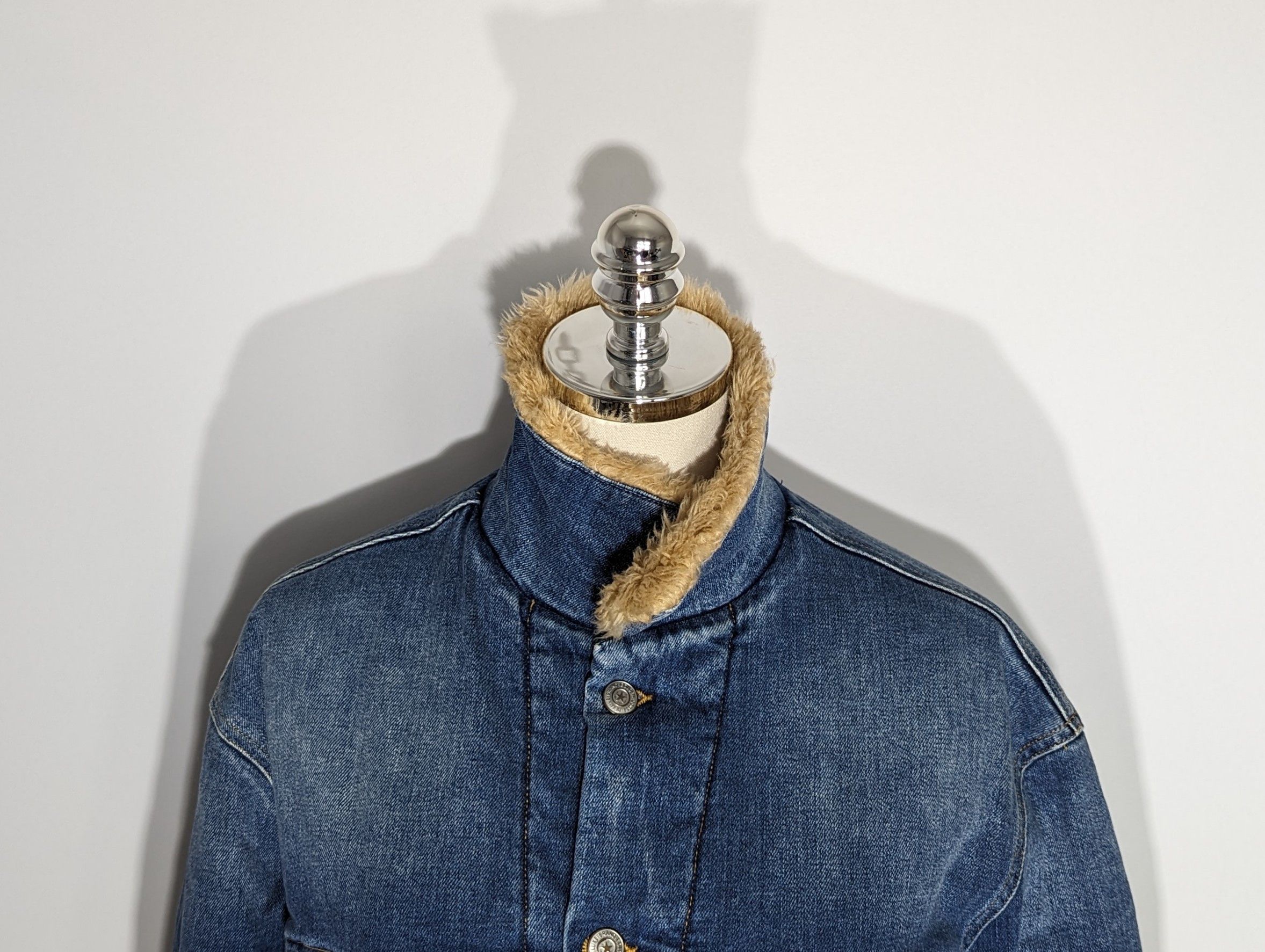 DELUXE Golden Goose Deluxe Brand Faux-Fur Denim Womens Sherpa S-M Size S / US 4 / IT 40 - 24 Thumbnail